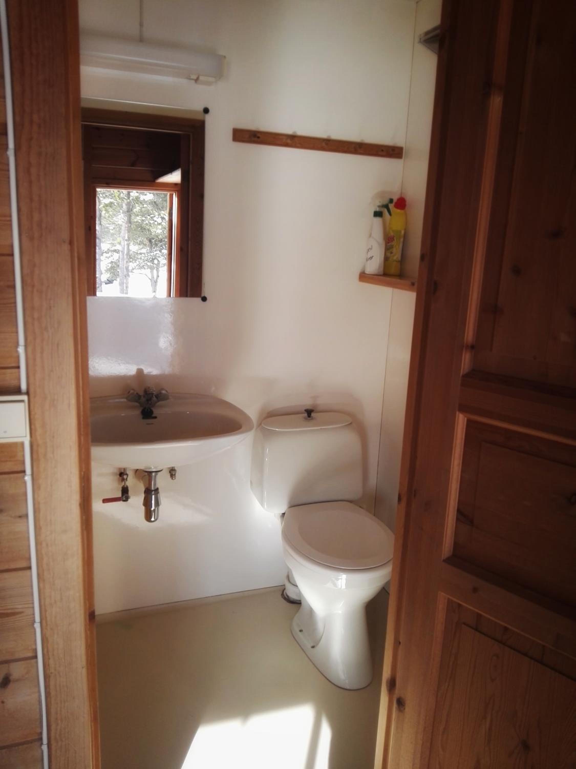 Two-Bedroom Chalet - Photo 26