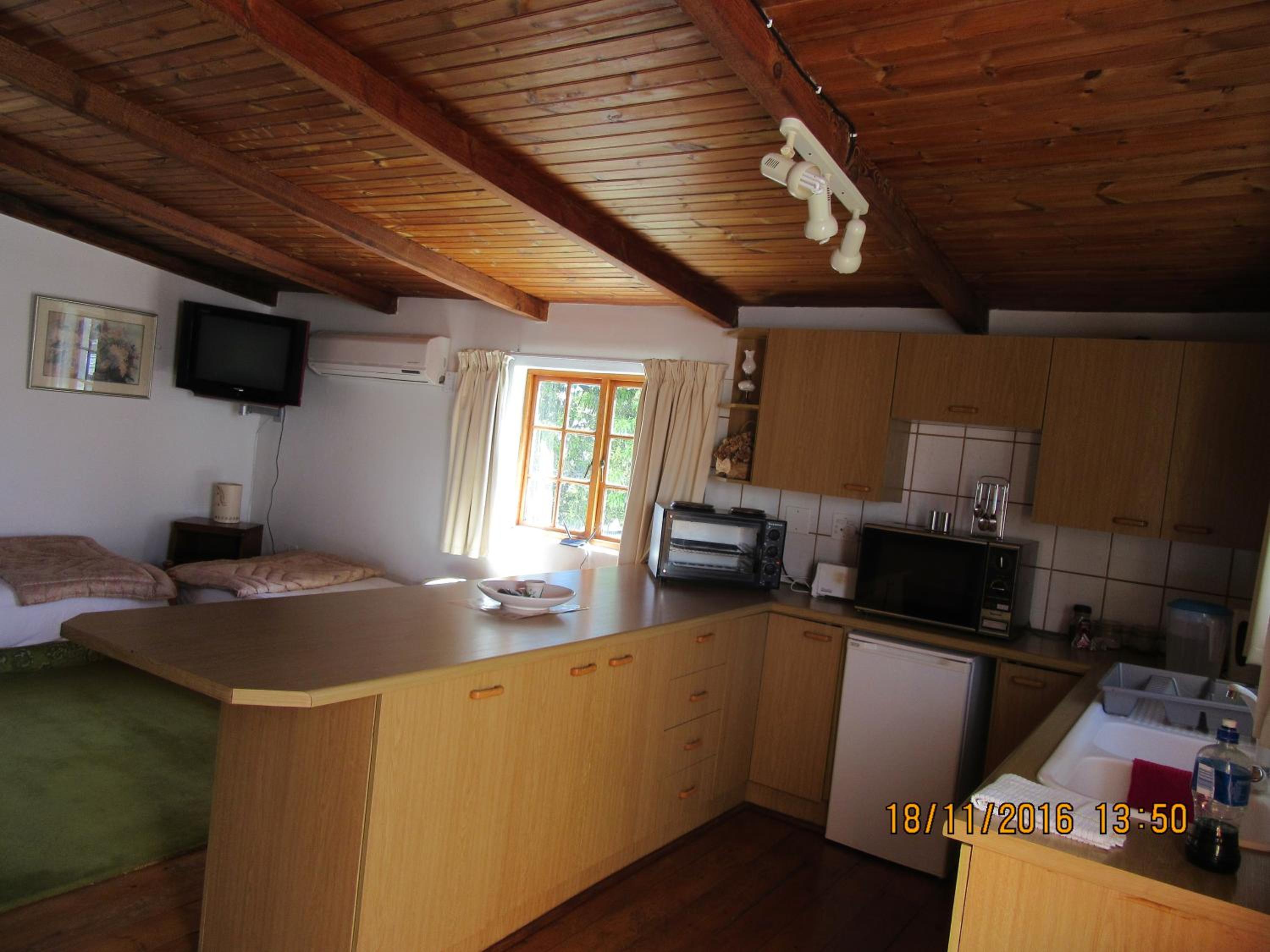 Family Room photo 3