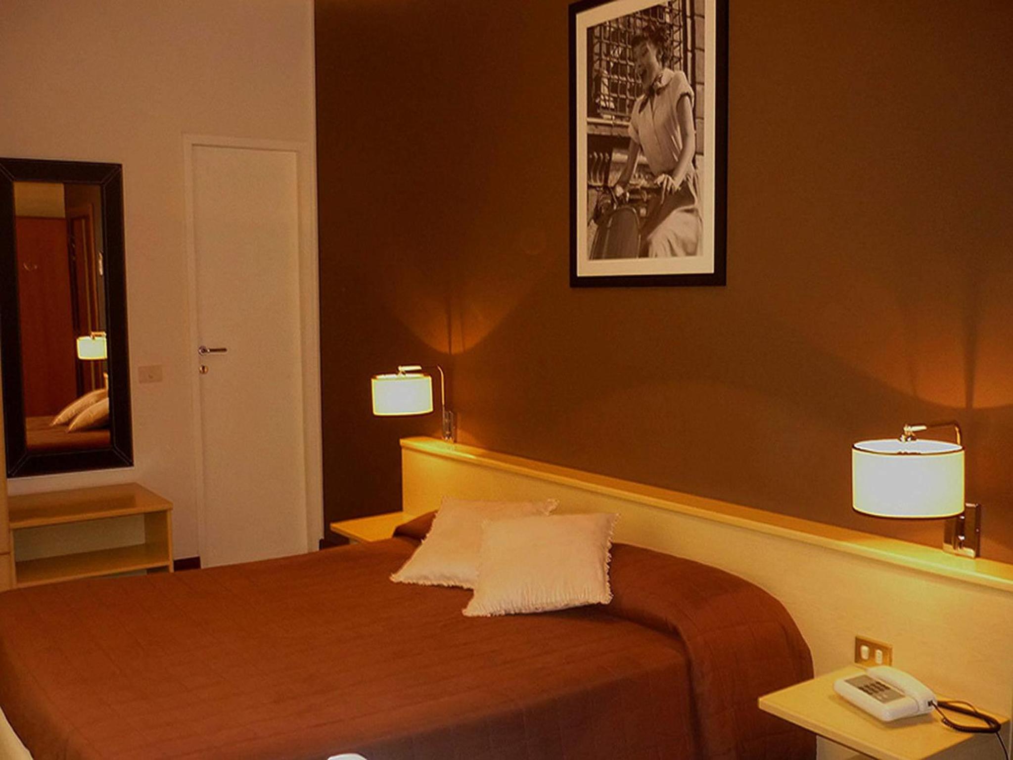 Economy Double or Twin Room - Photo 4