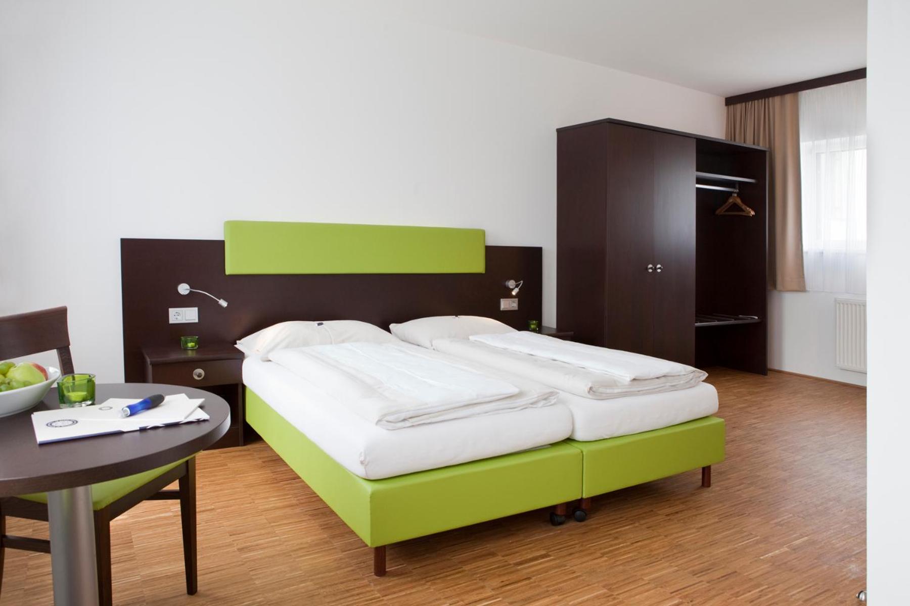 Standard Double Room - Photo 1
