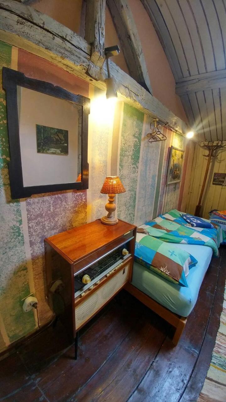 Bed in 4-Bed Dormitory Room photo 1