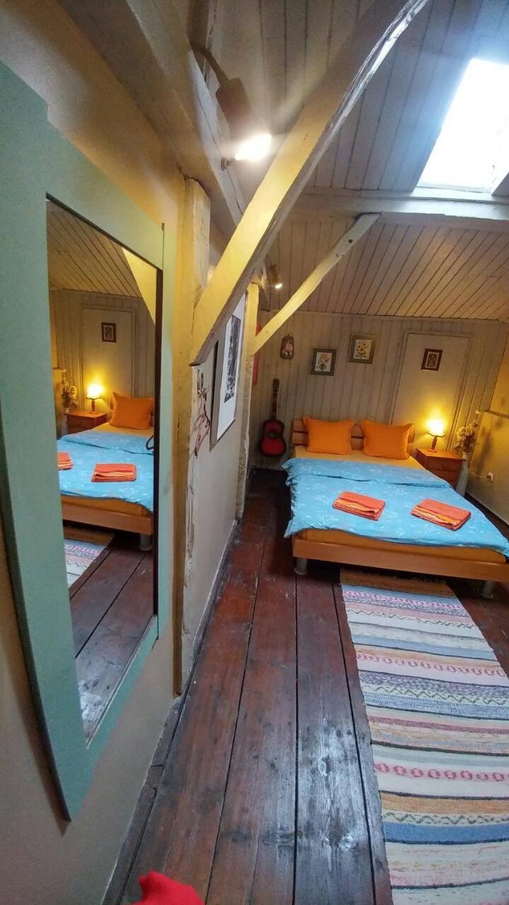 Double Room with Shared Bathroom photo 1