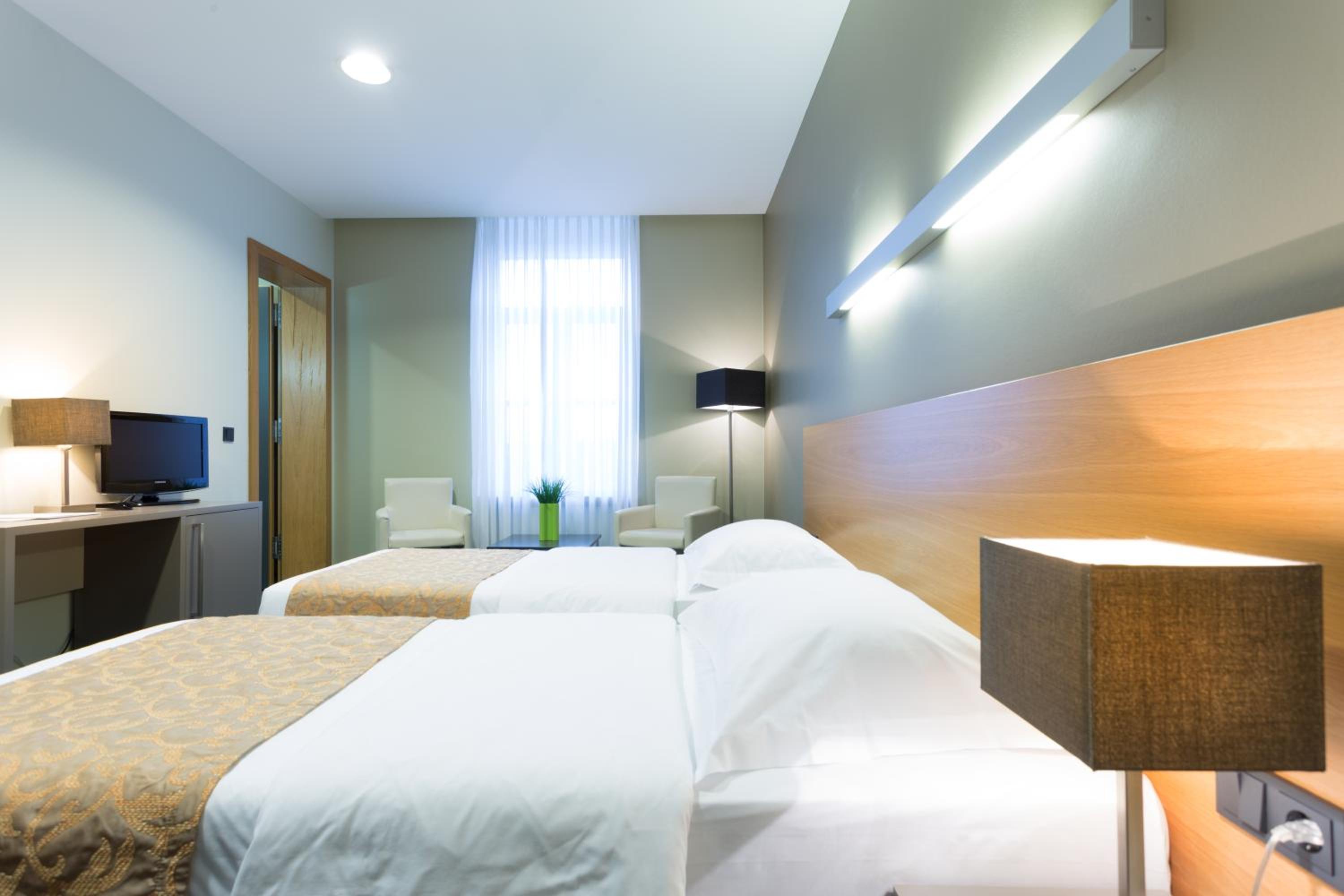 Double Room - Photo 1