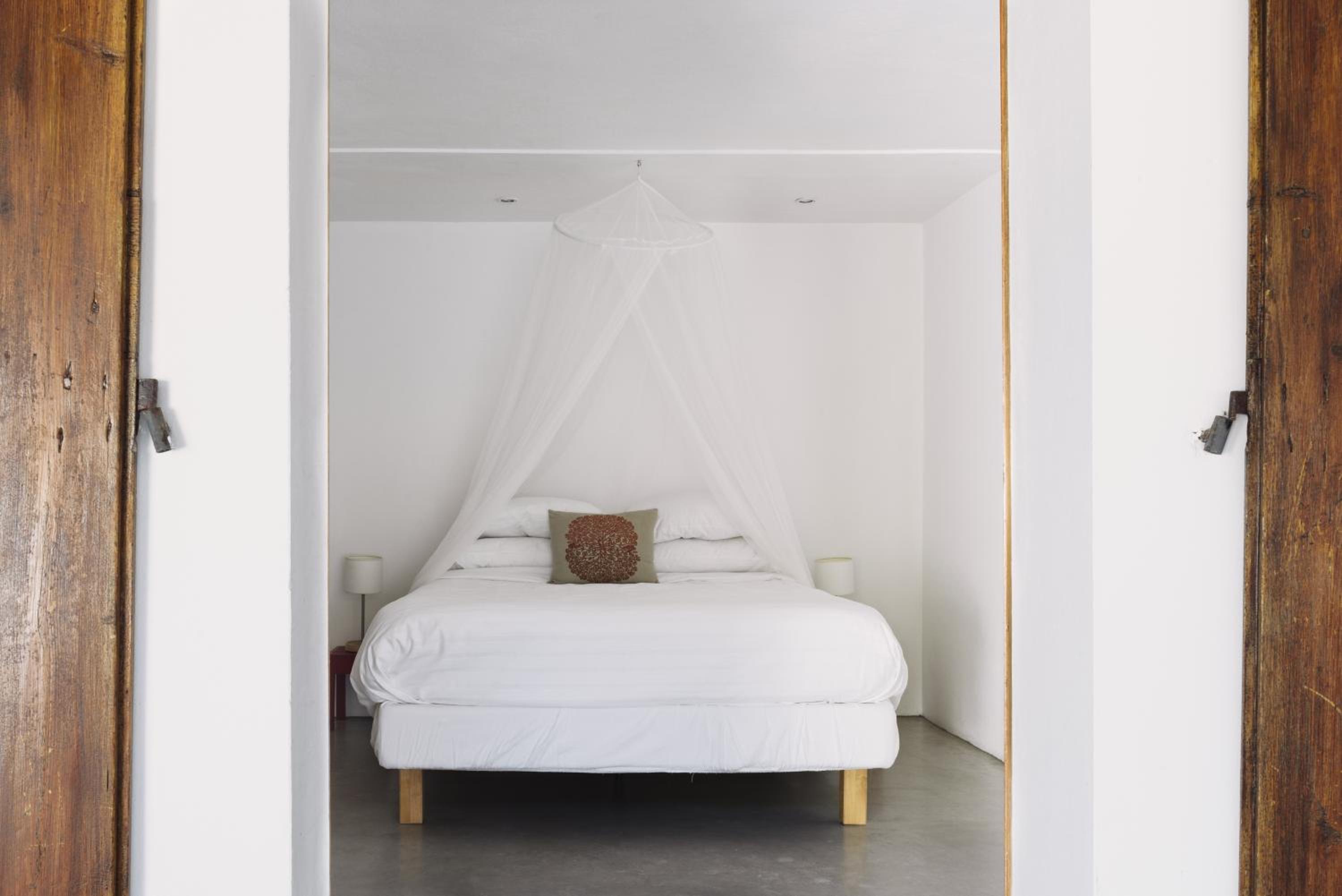 Double Room - Photo 2