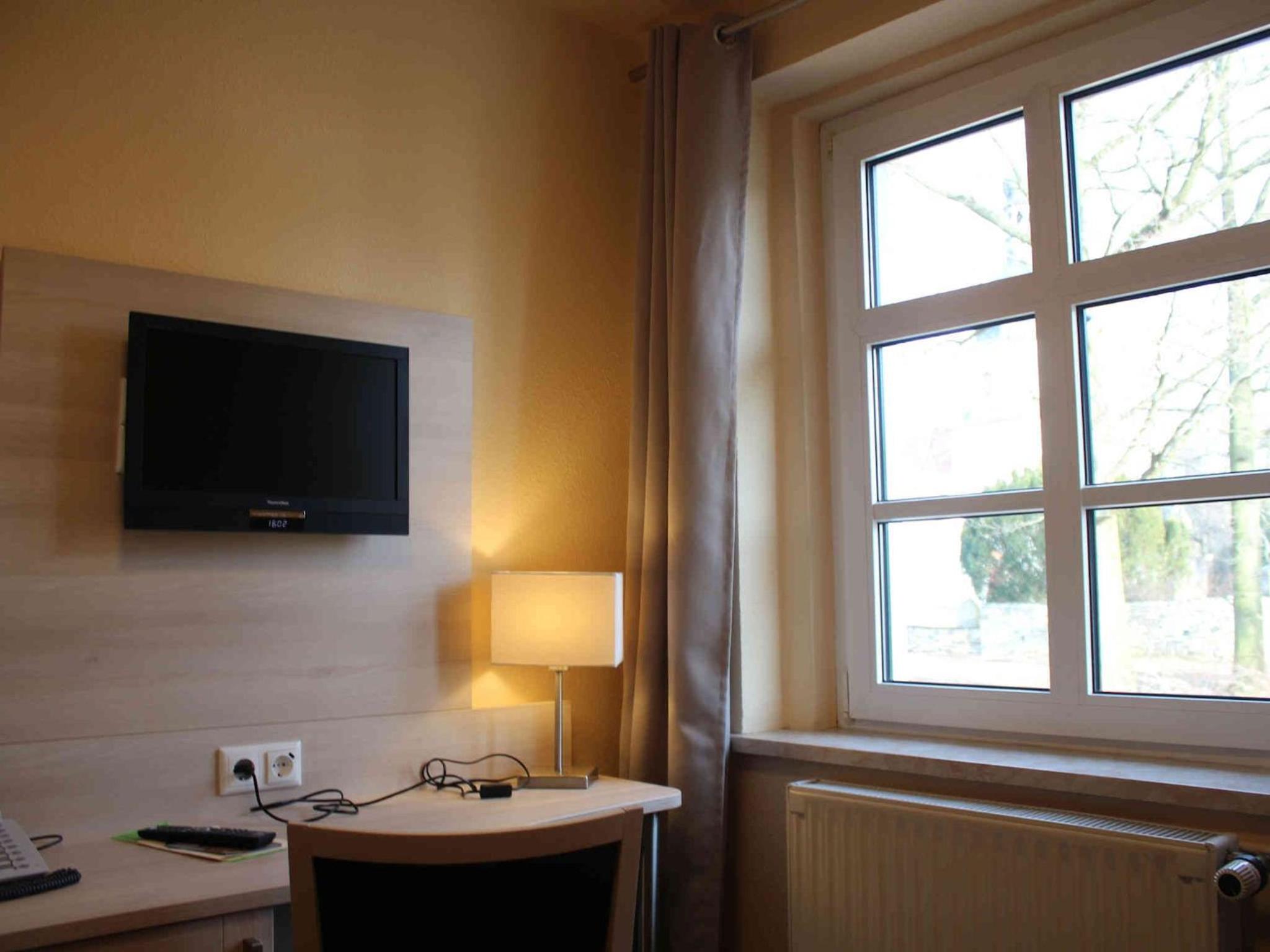Single Room photo 2
