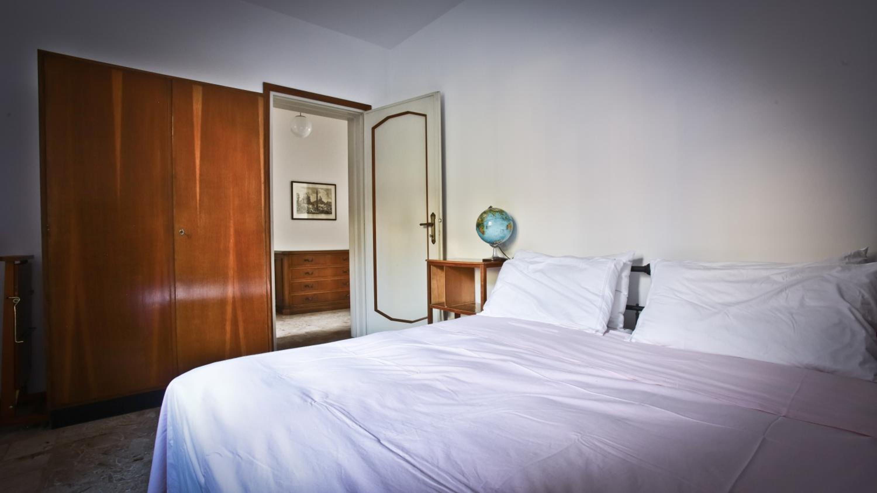 One-Bedroom House photo 3
