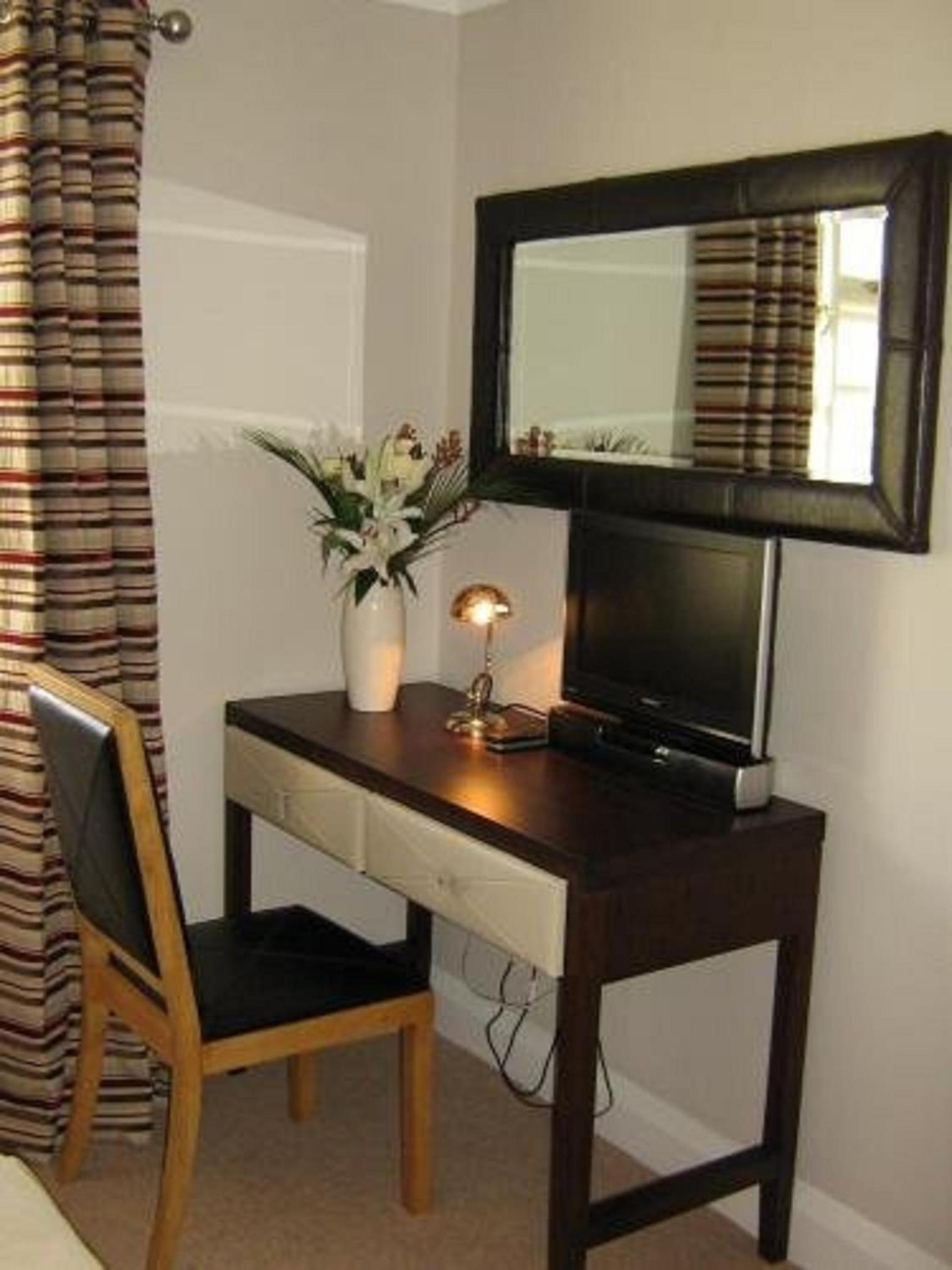 Standard Twin Room photo 3