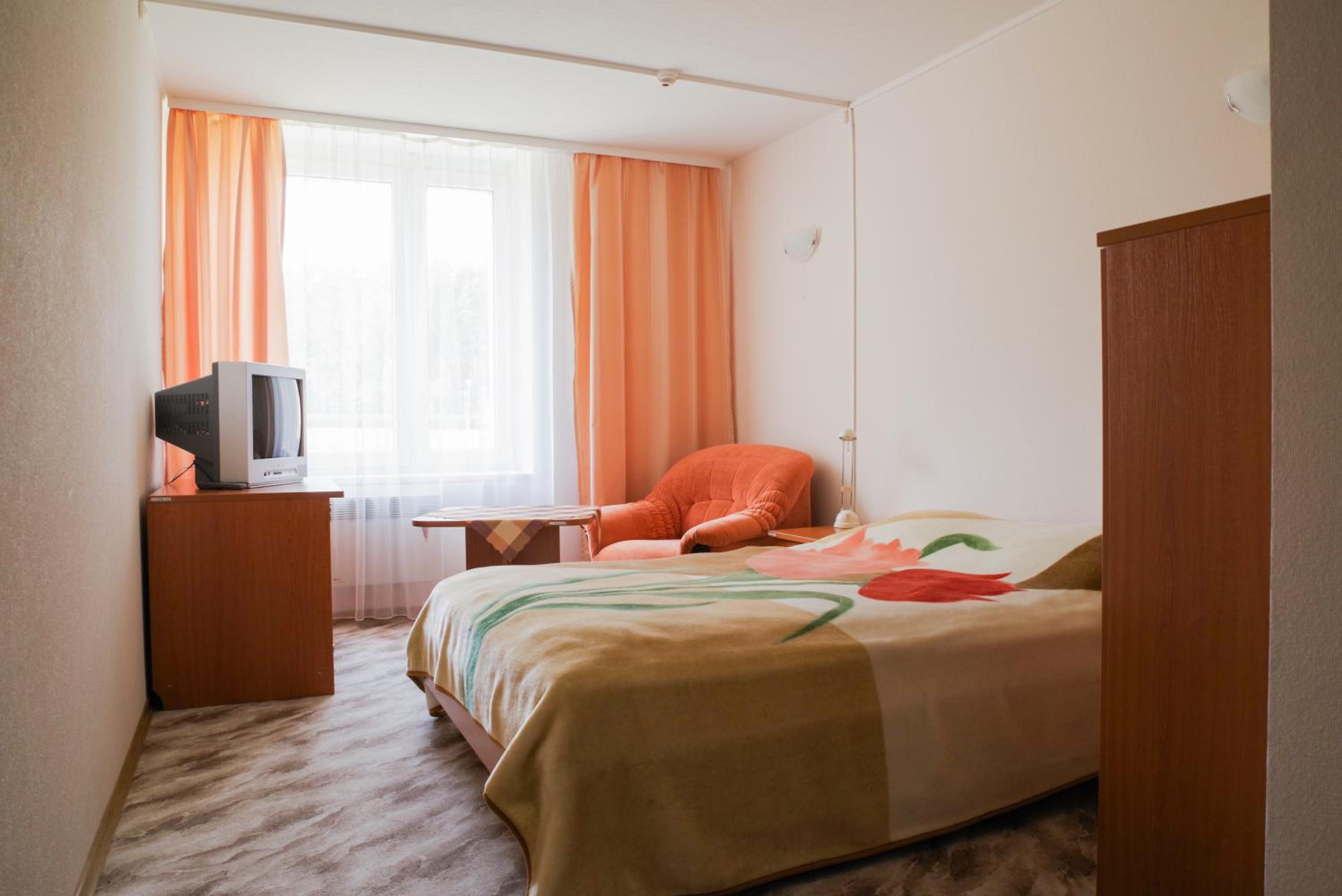 Standard Single Room With Shower
