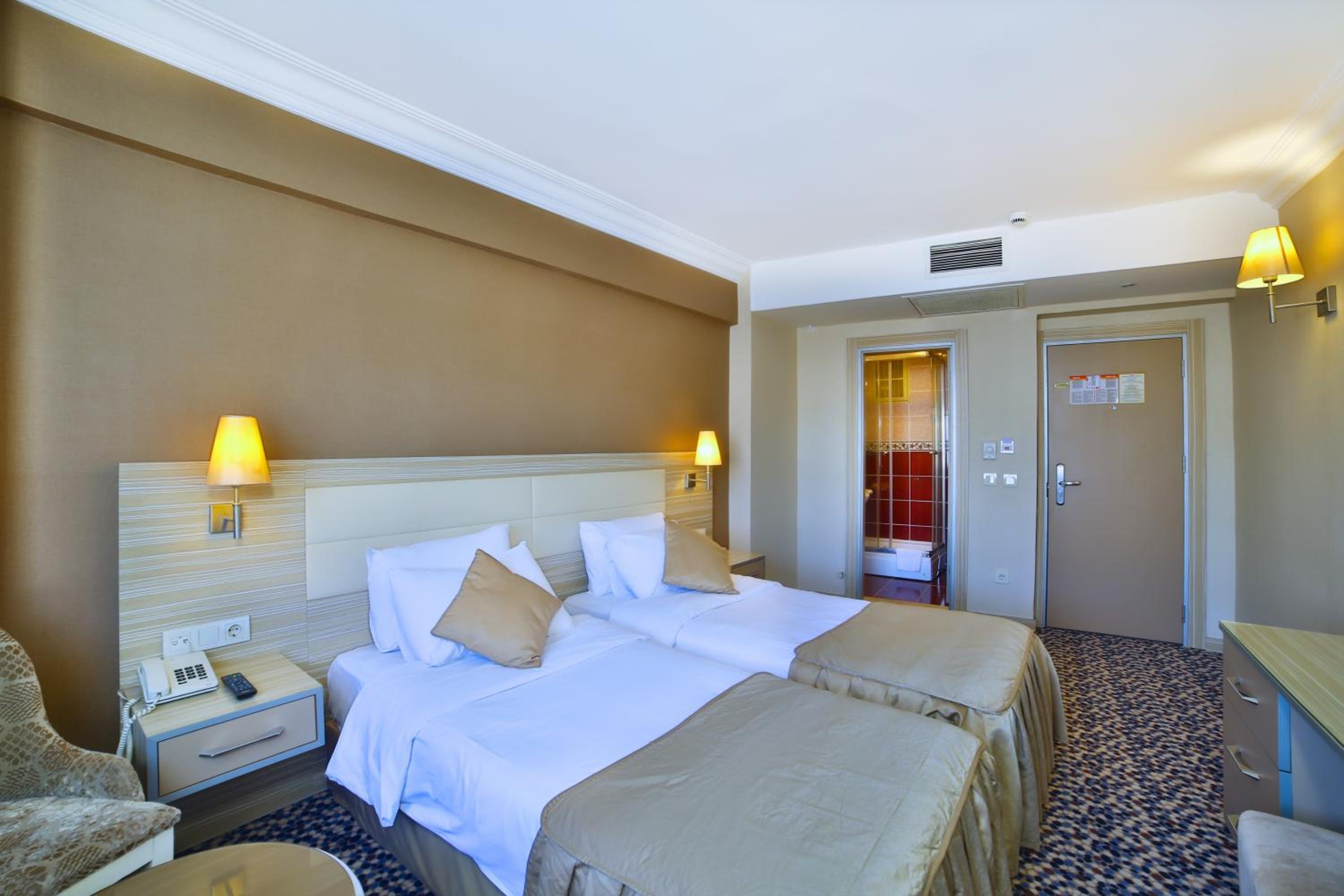 Standard  Double Room photo 3