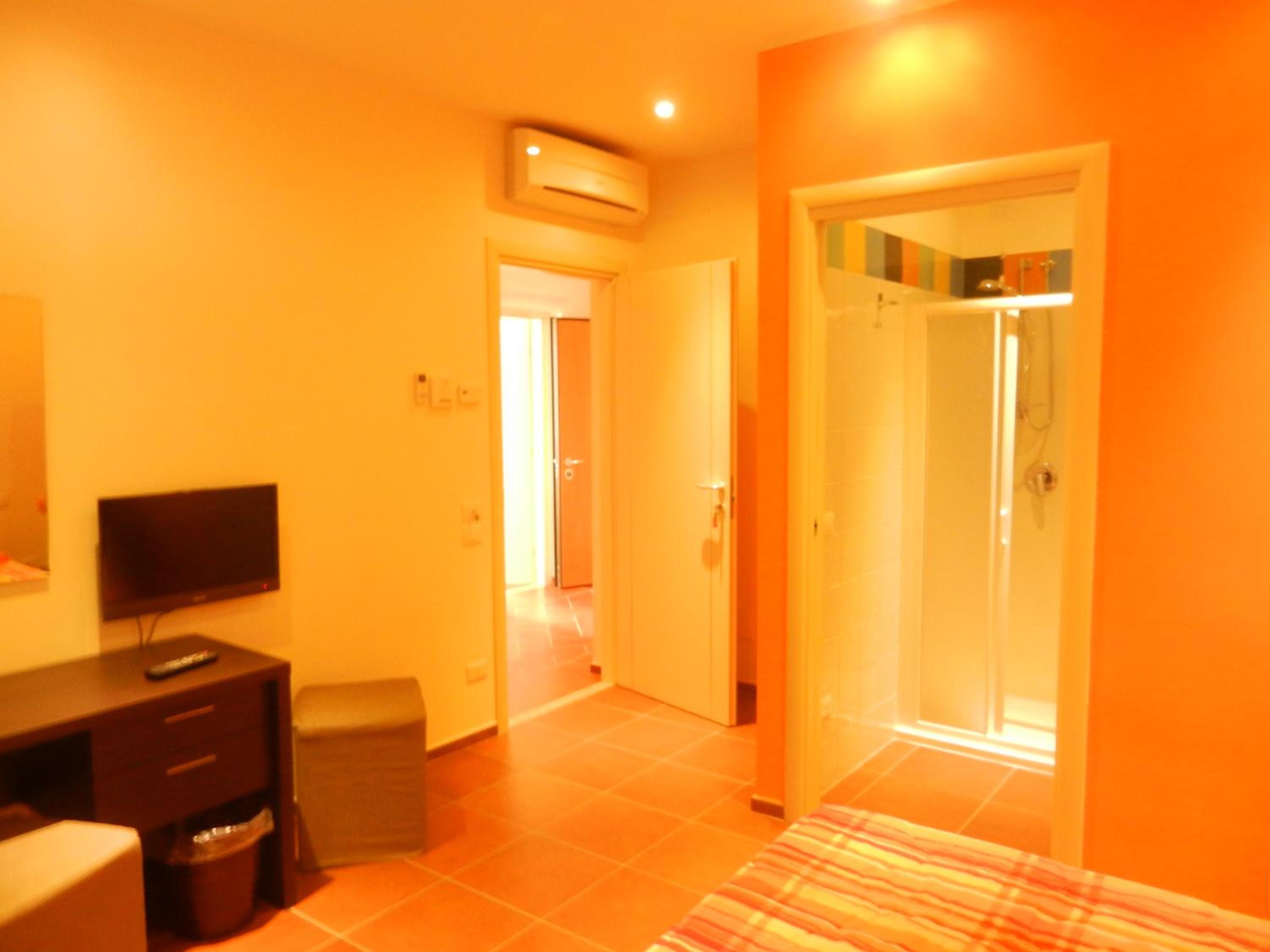 Double or Twin Room with Balcony