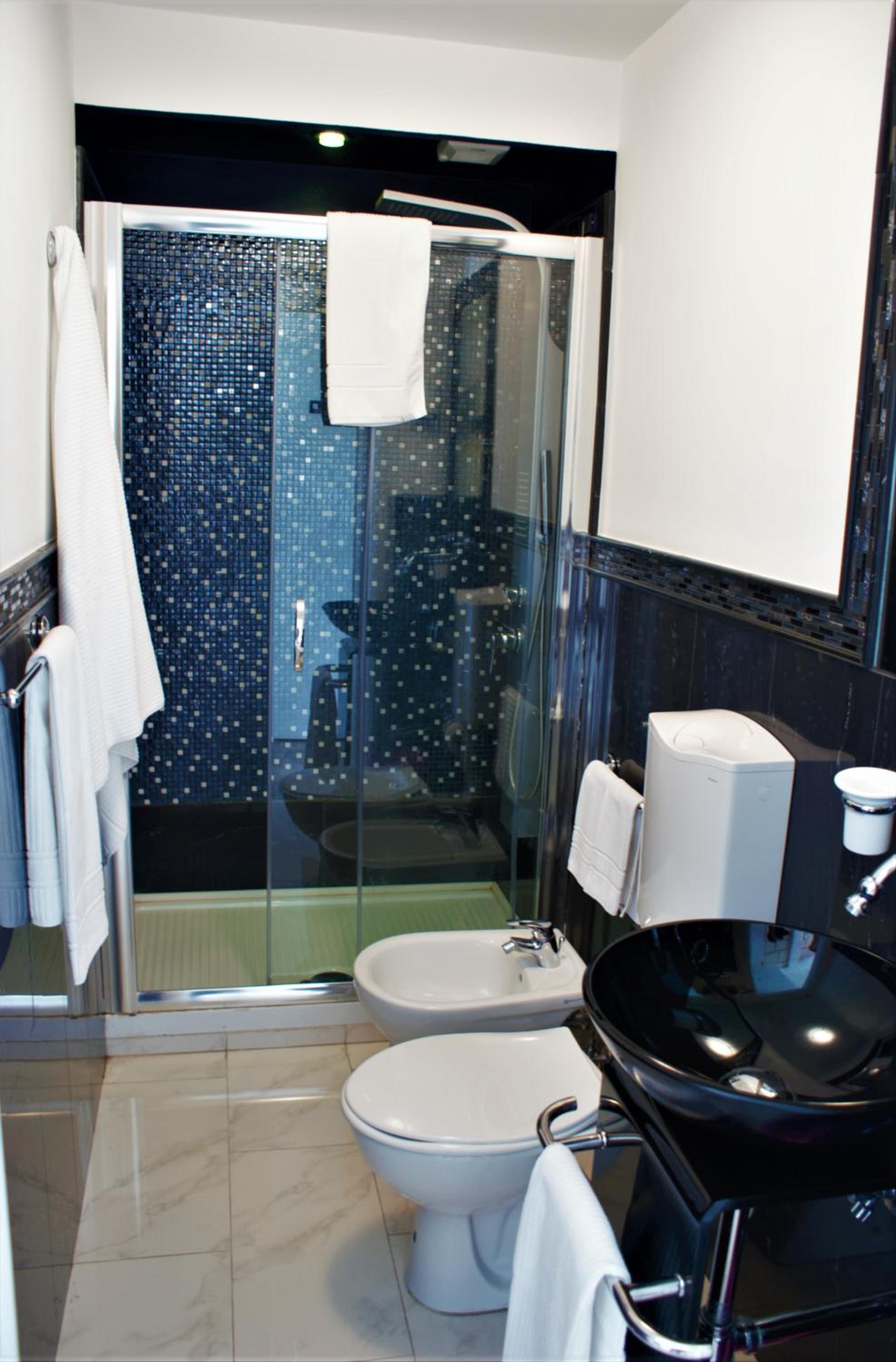 Deluxe Double Room - Photo 4