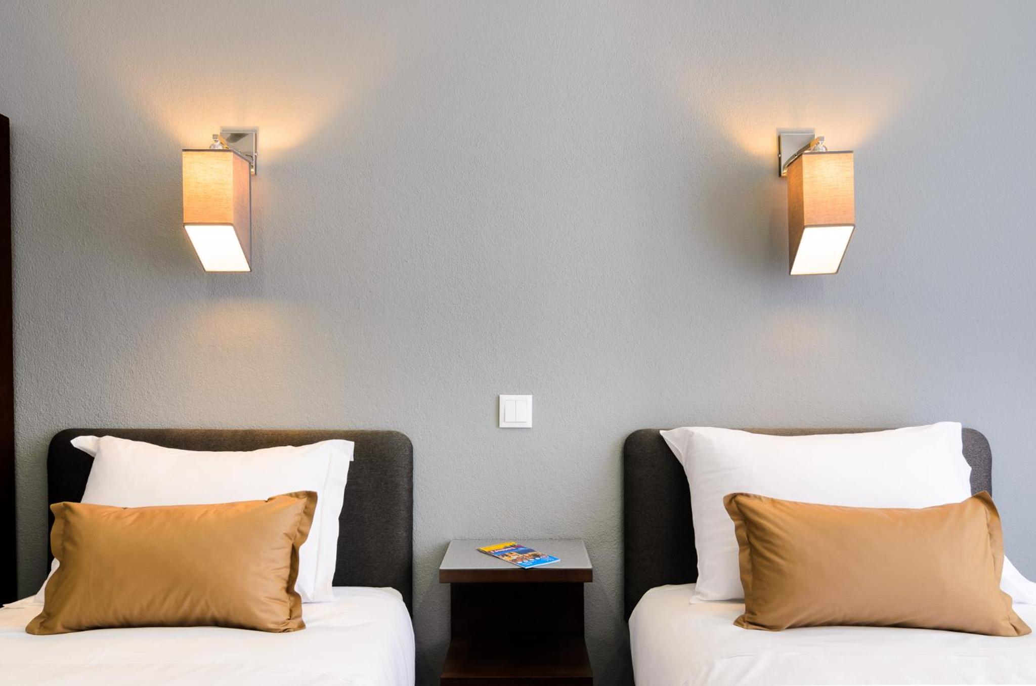 Hotel Portuense Lisboa - Photo 8