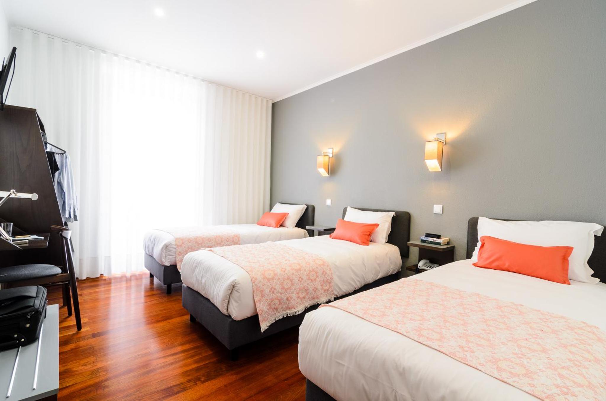 Hotel Portuense Lisboa - Photo 39