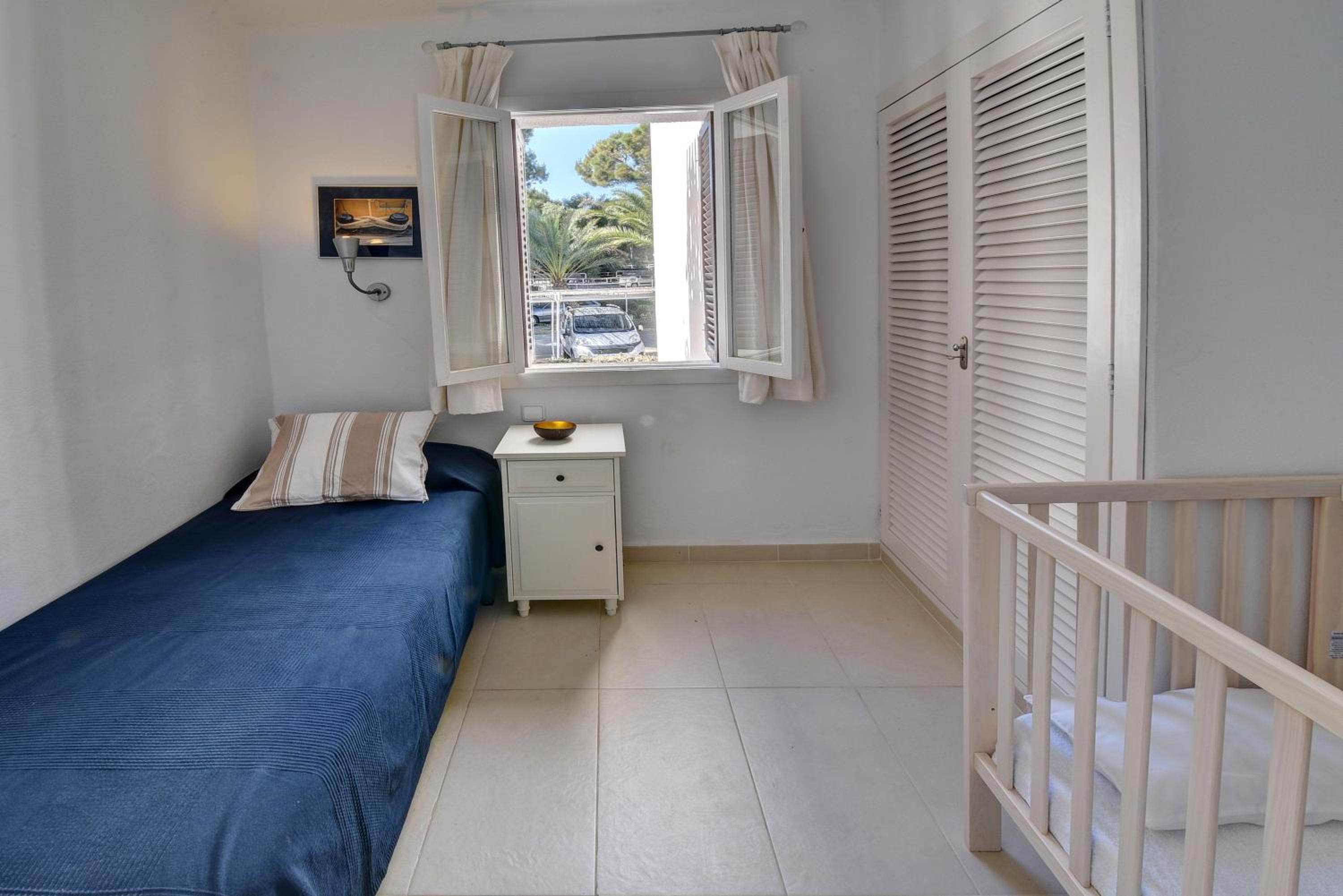 Apartamento con Balcón