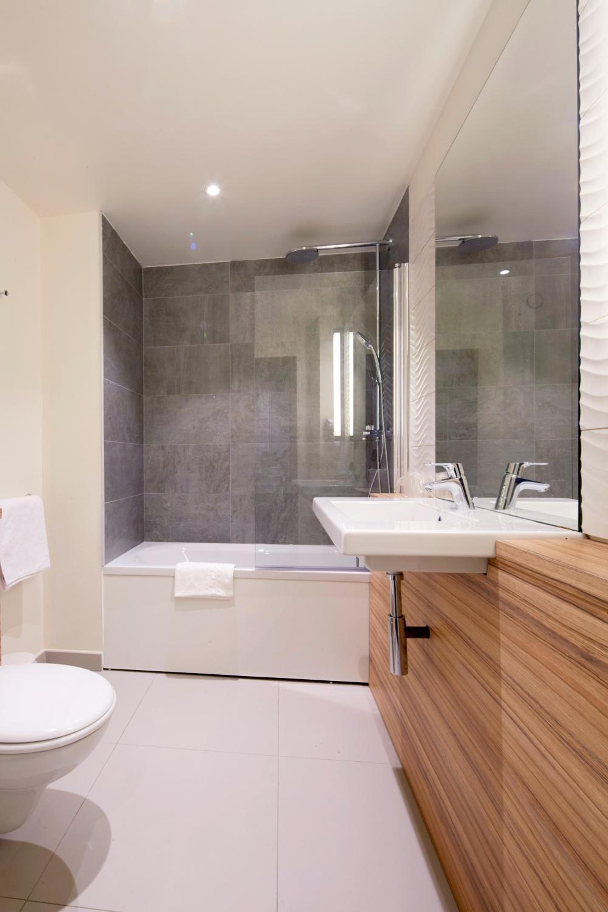 Standard Triple Room - Photo 2