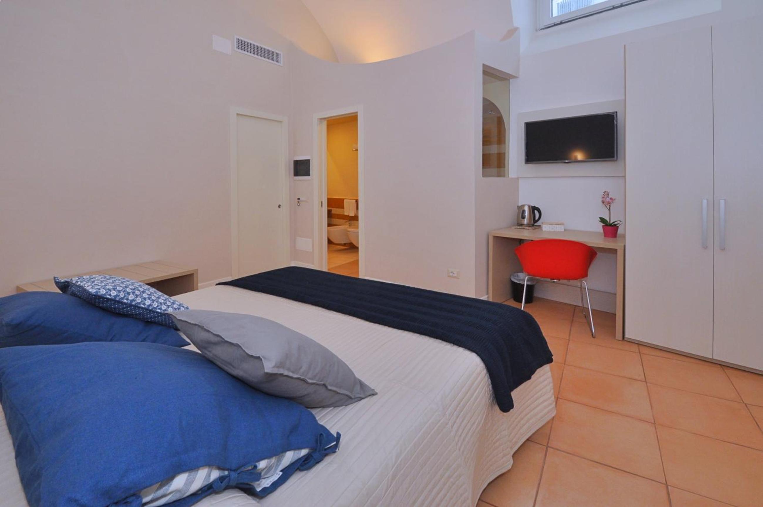 Double Room with Private Bathroom photo 1