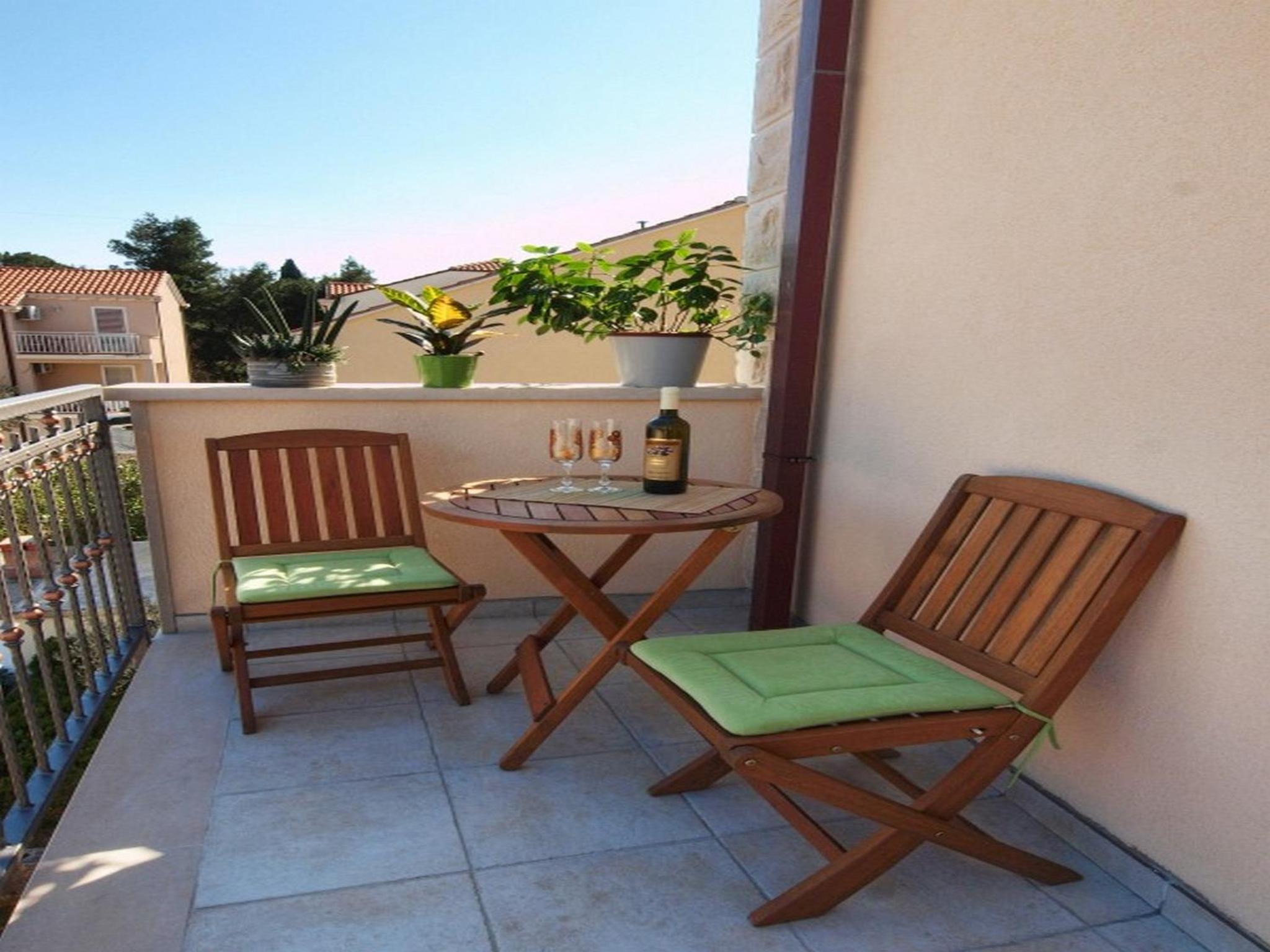 One Bedroom Apartment with Balcony and Sea View photo 3