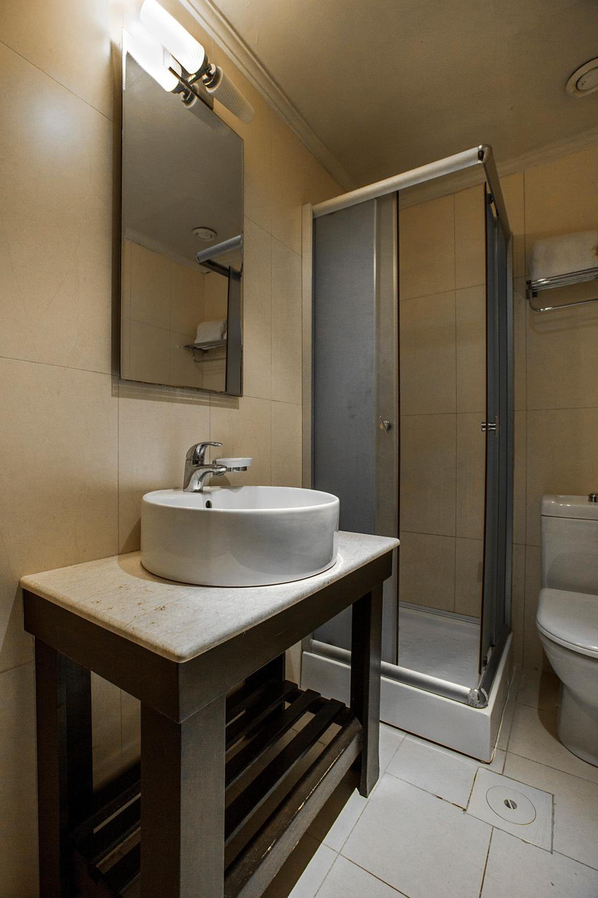 Deluxe Single Room photo 3