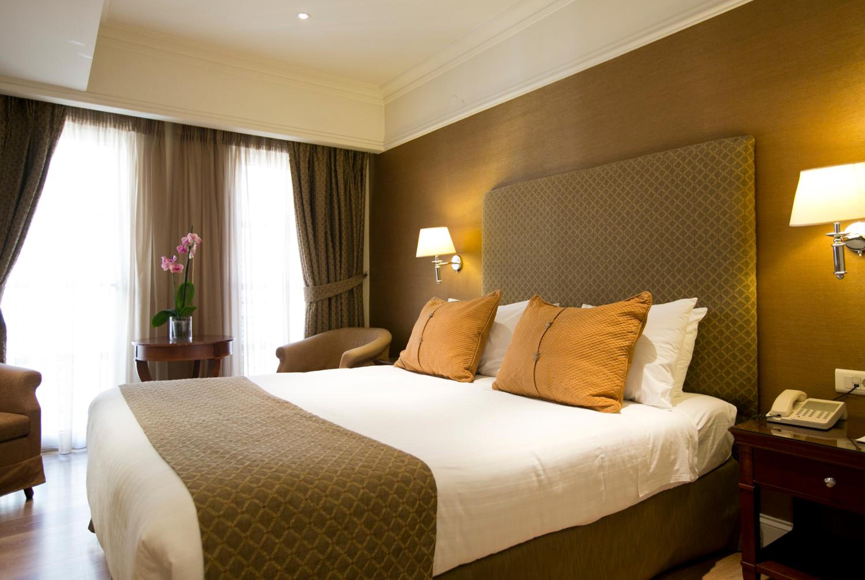Double or Twin Room with Acropolis View photo 1