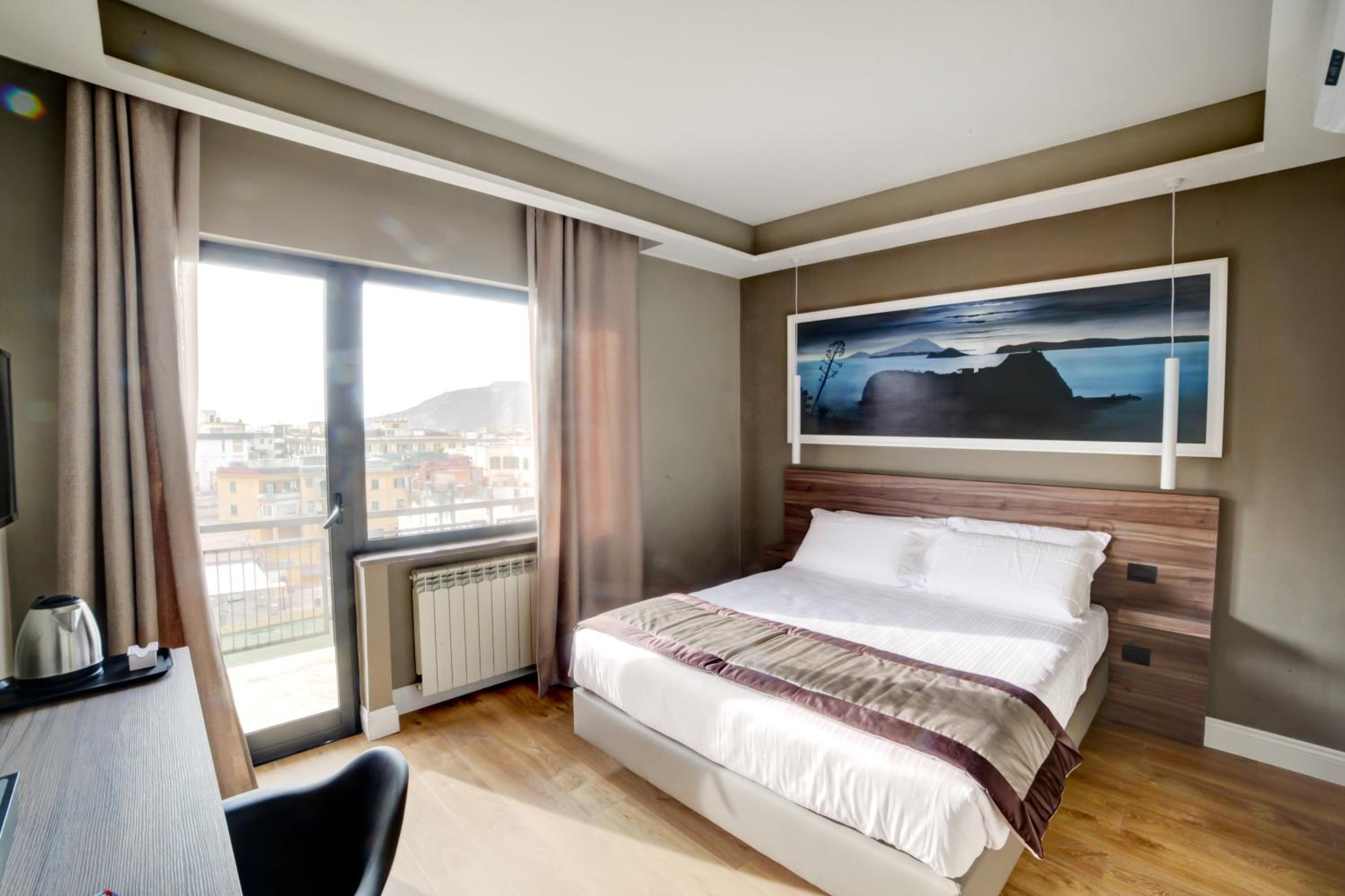 Superior King Room