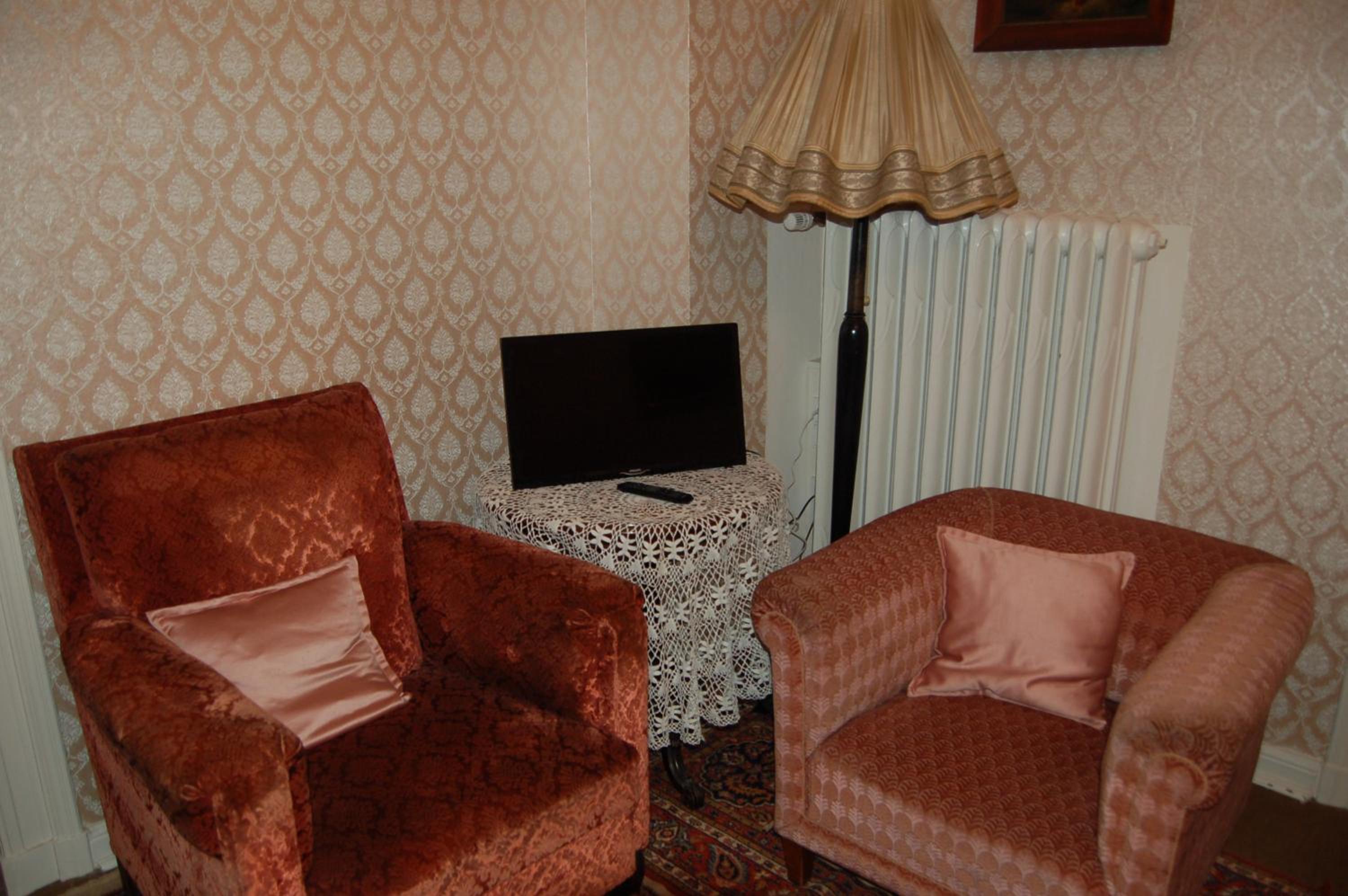 Original Elvis Room - Photo 6