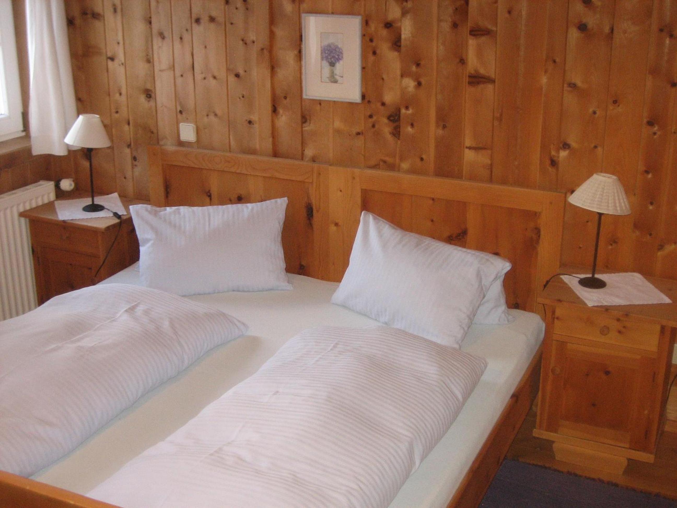 Three-Bedroom Apartment with Balcony photo 2