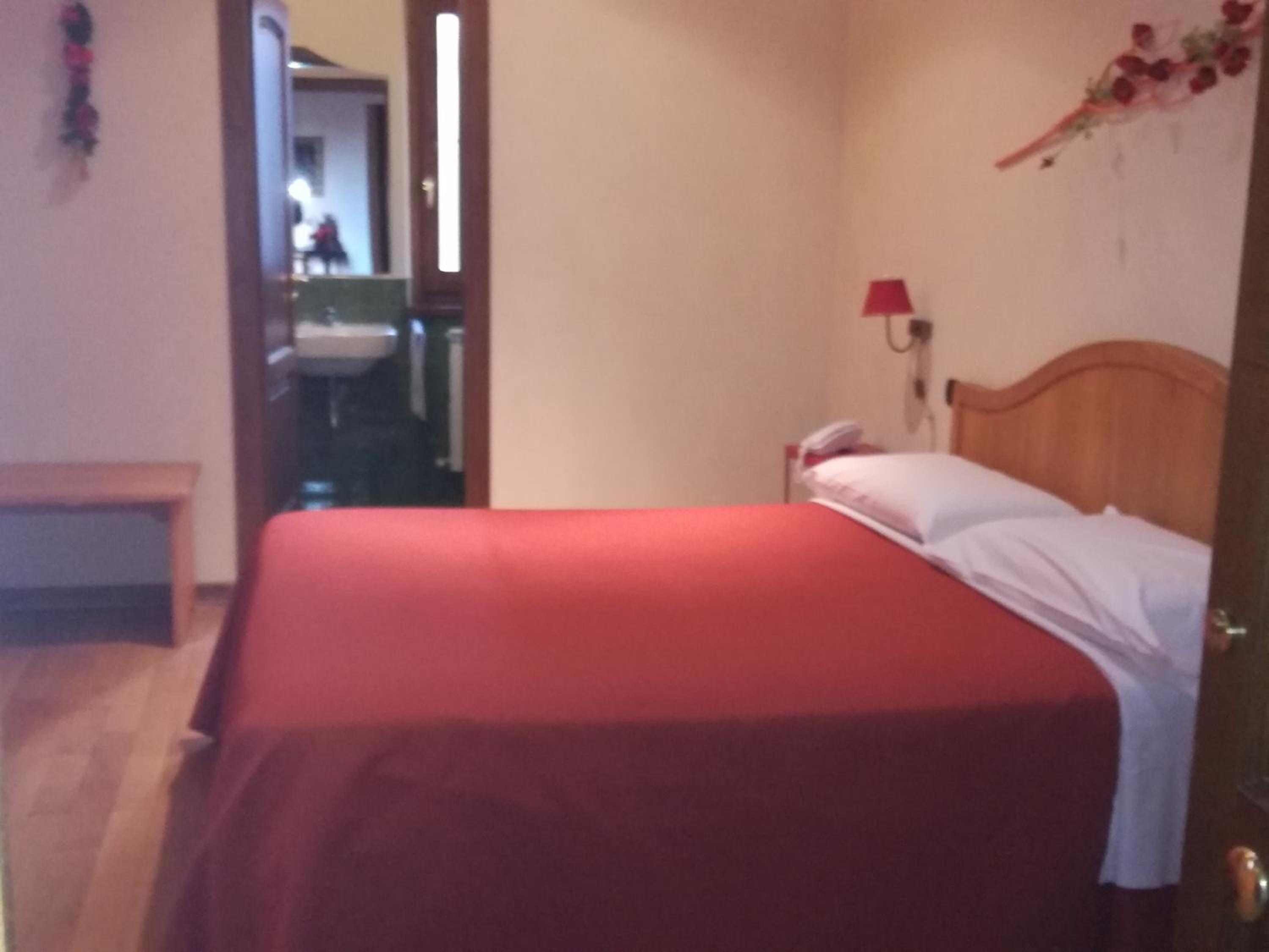 Double or Twin Room photo 1