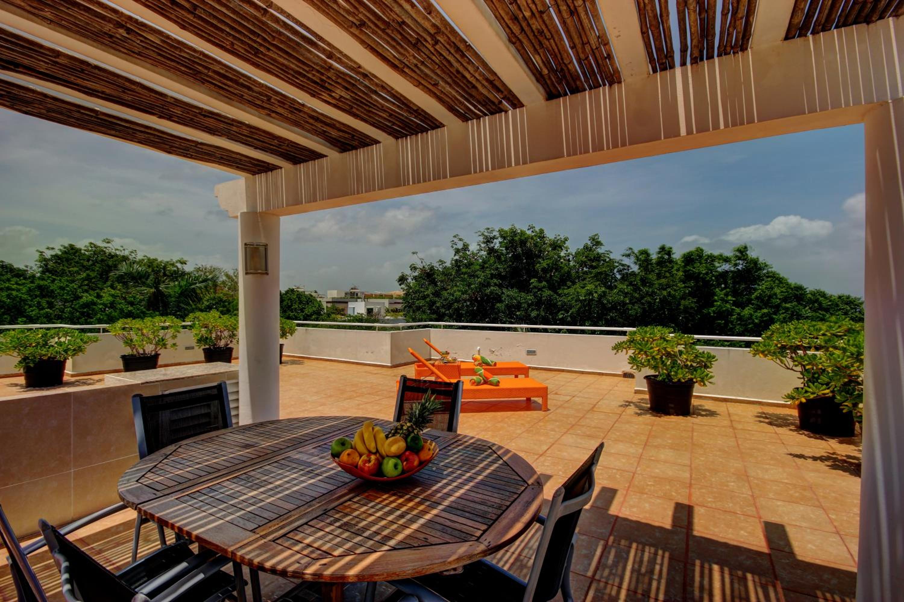 Palmar 2 bedroom Penthouse Garden - Photo 2