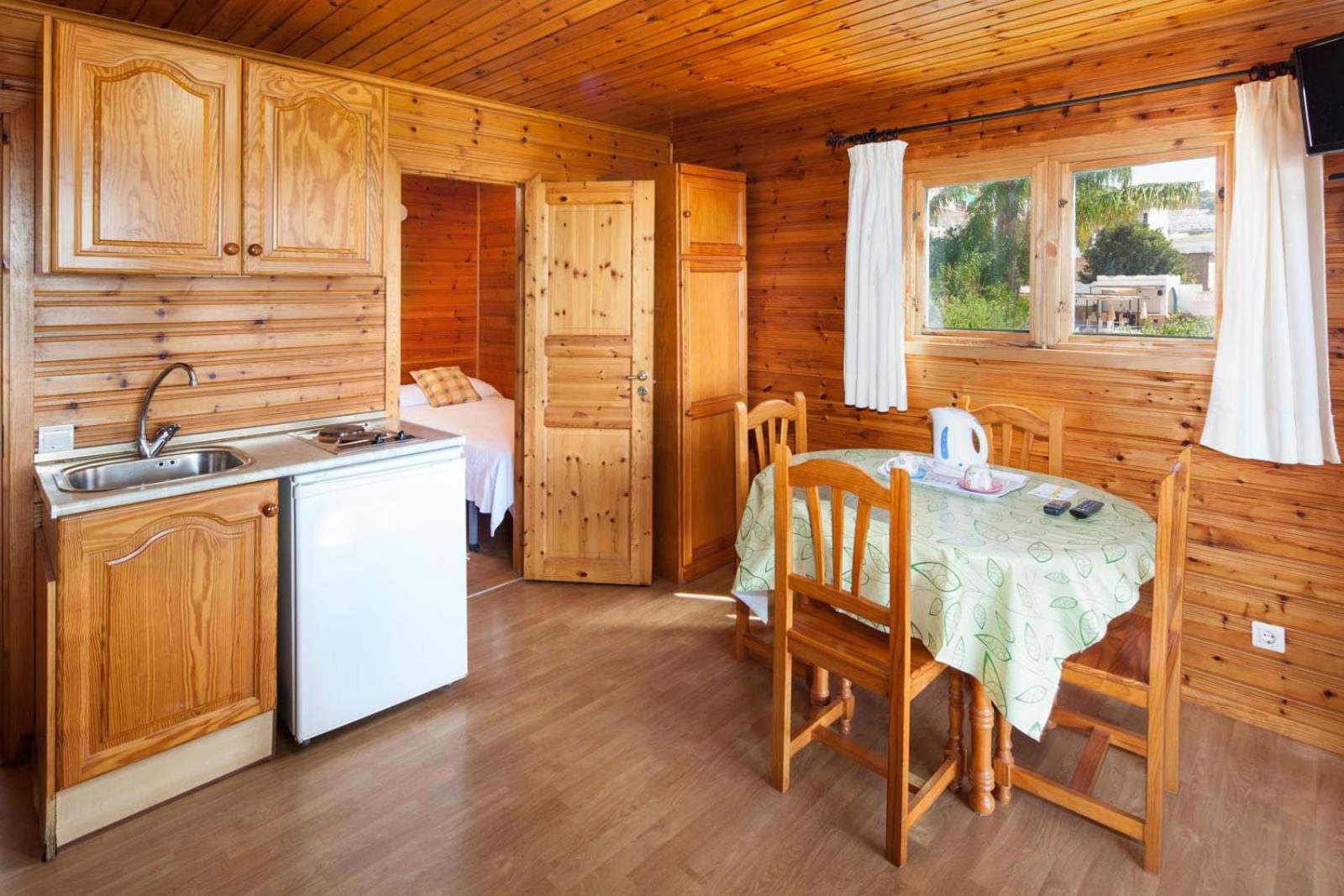 Bungalow - Photo 10