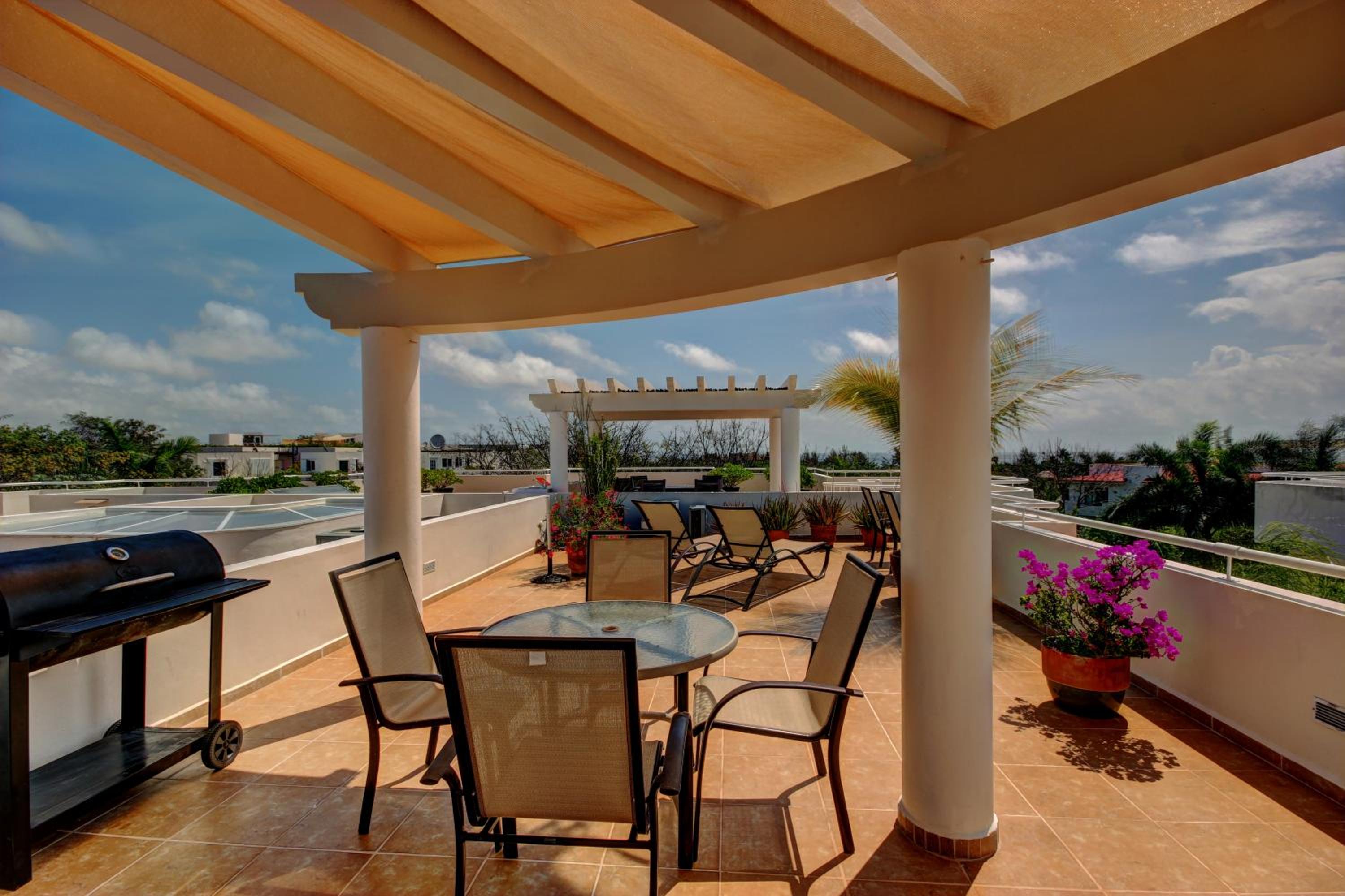 Palmar 2 bedroom Penthouse Garden - Photo 9