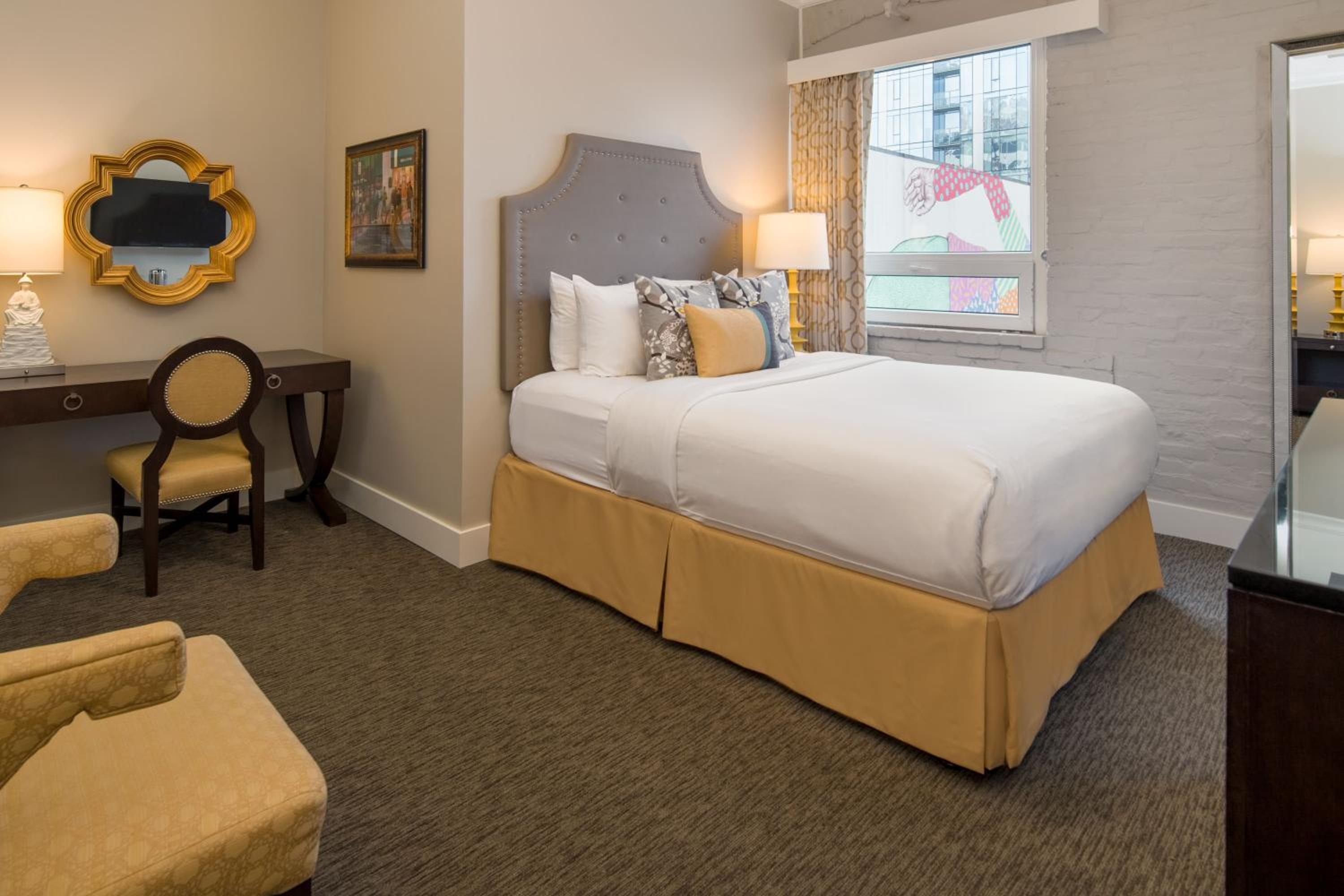 Available room