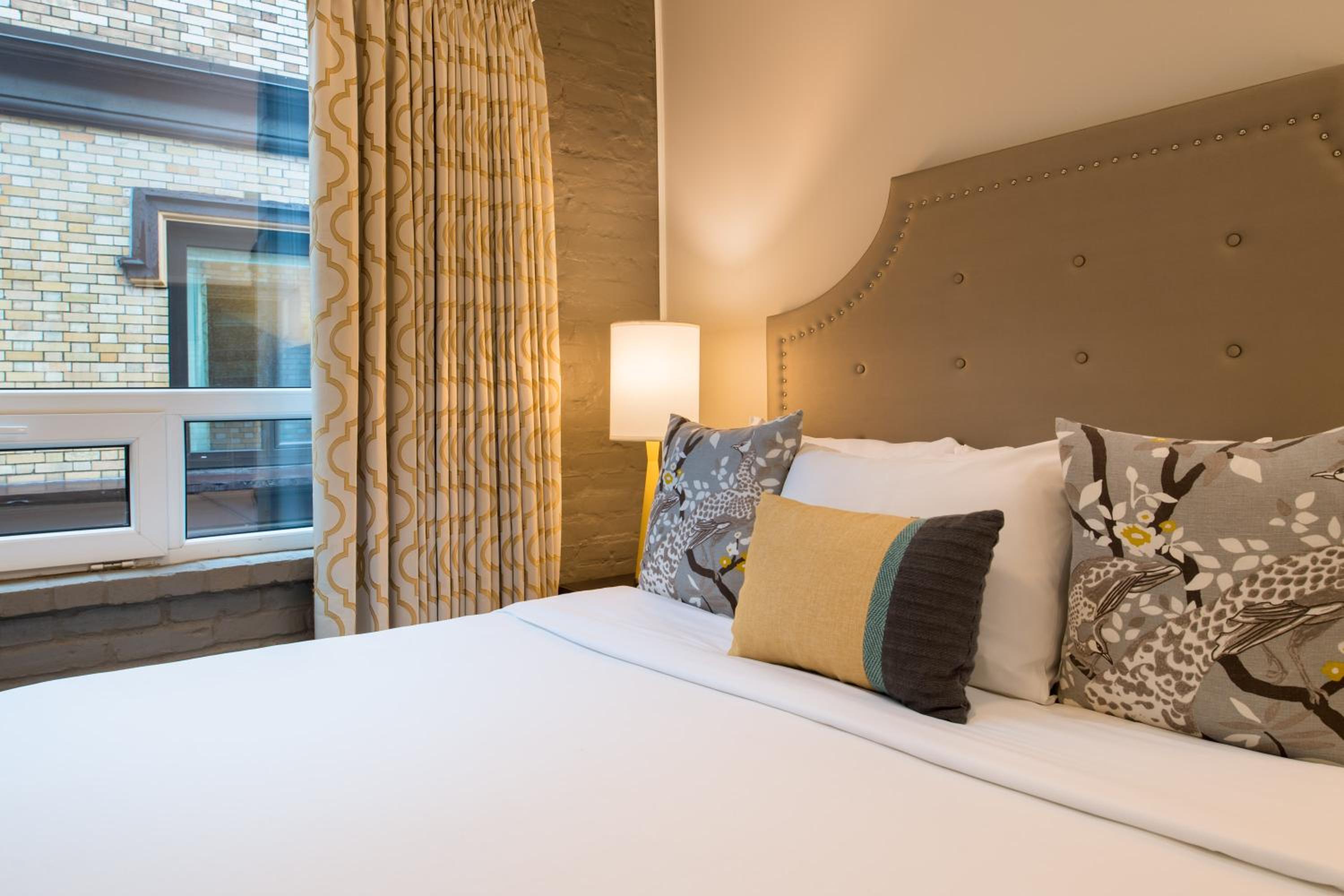 Master Suite, King Executive Suite