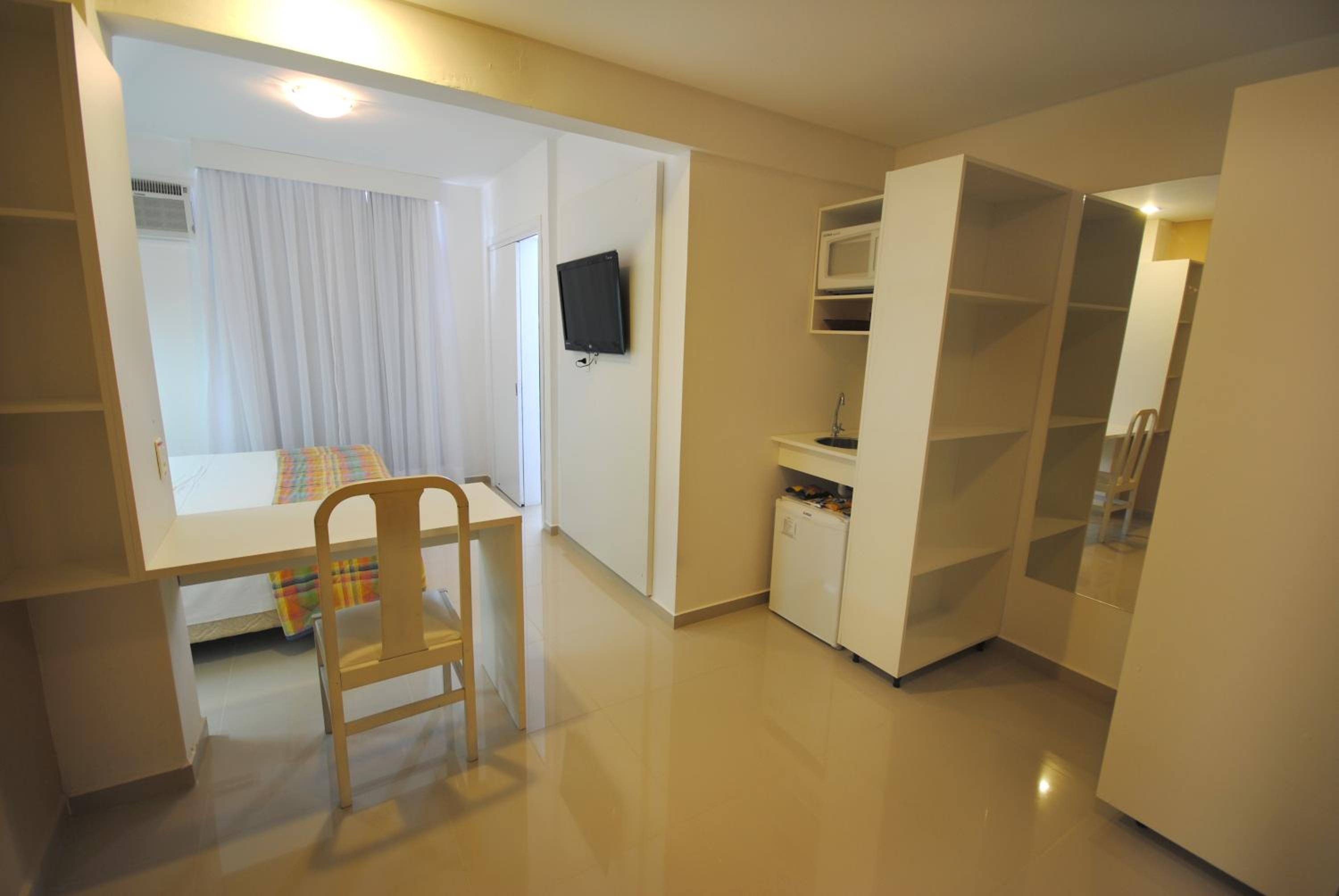 Premium Triple Room - Photo 10