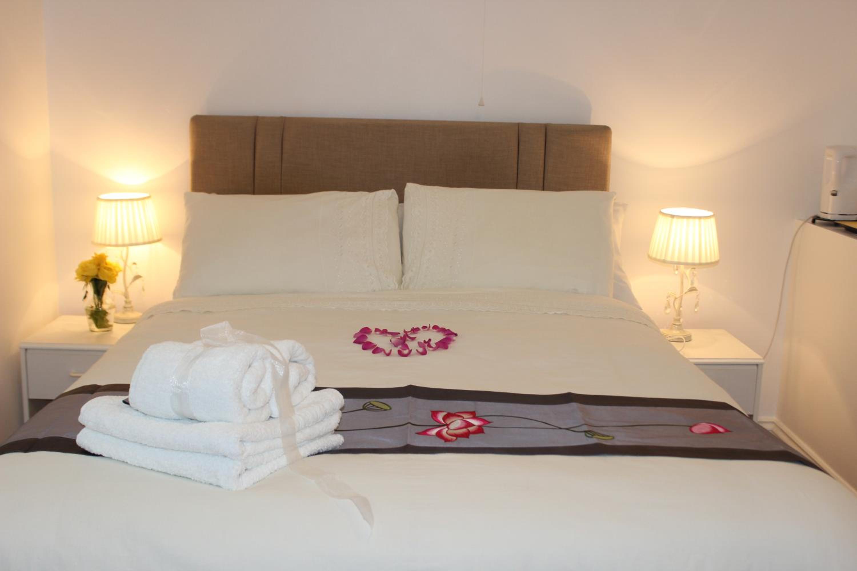 Double Room - No View