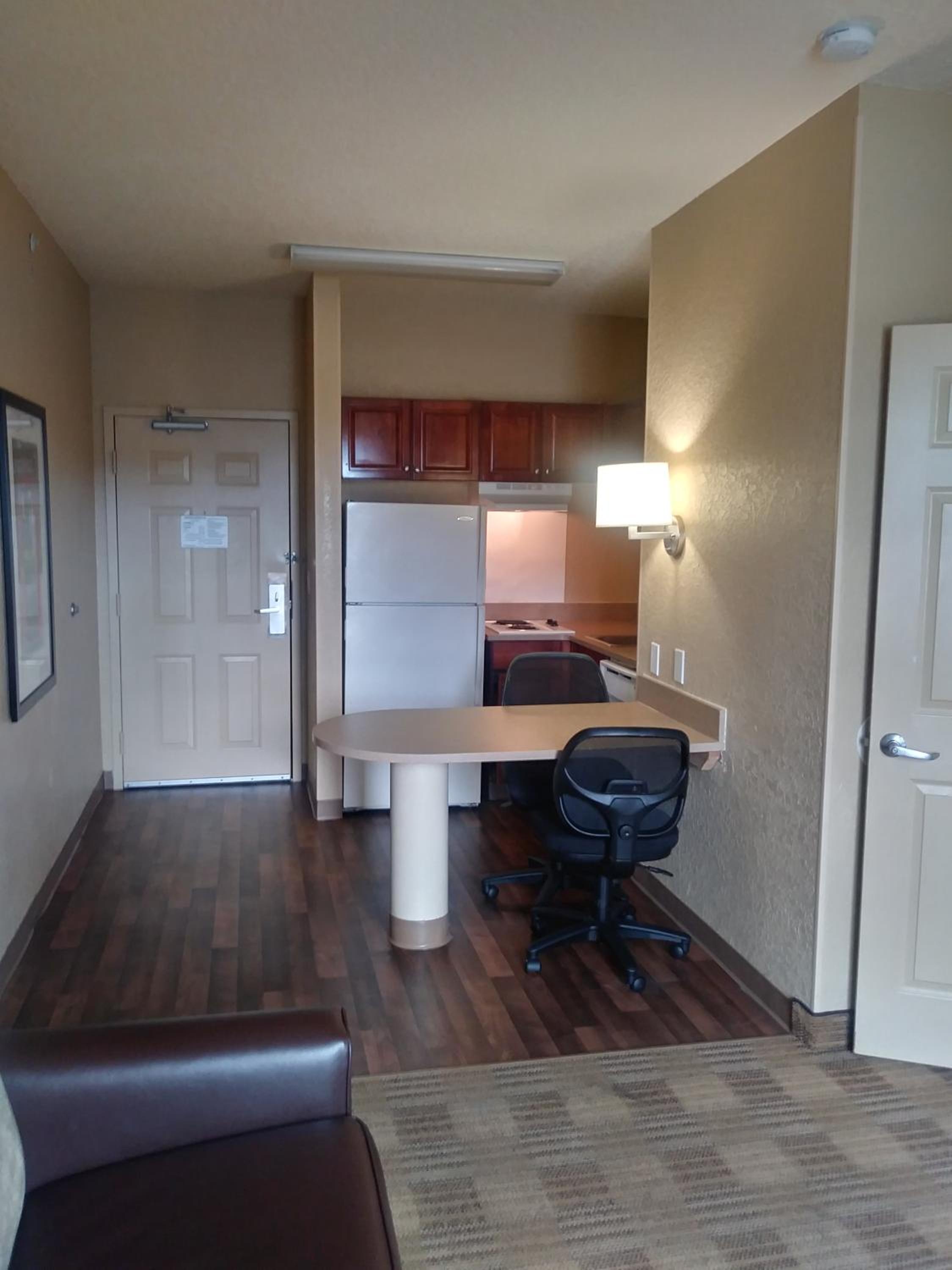 One Bedroom Suite with 2 Double Beds - Non-Smoking photo 2