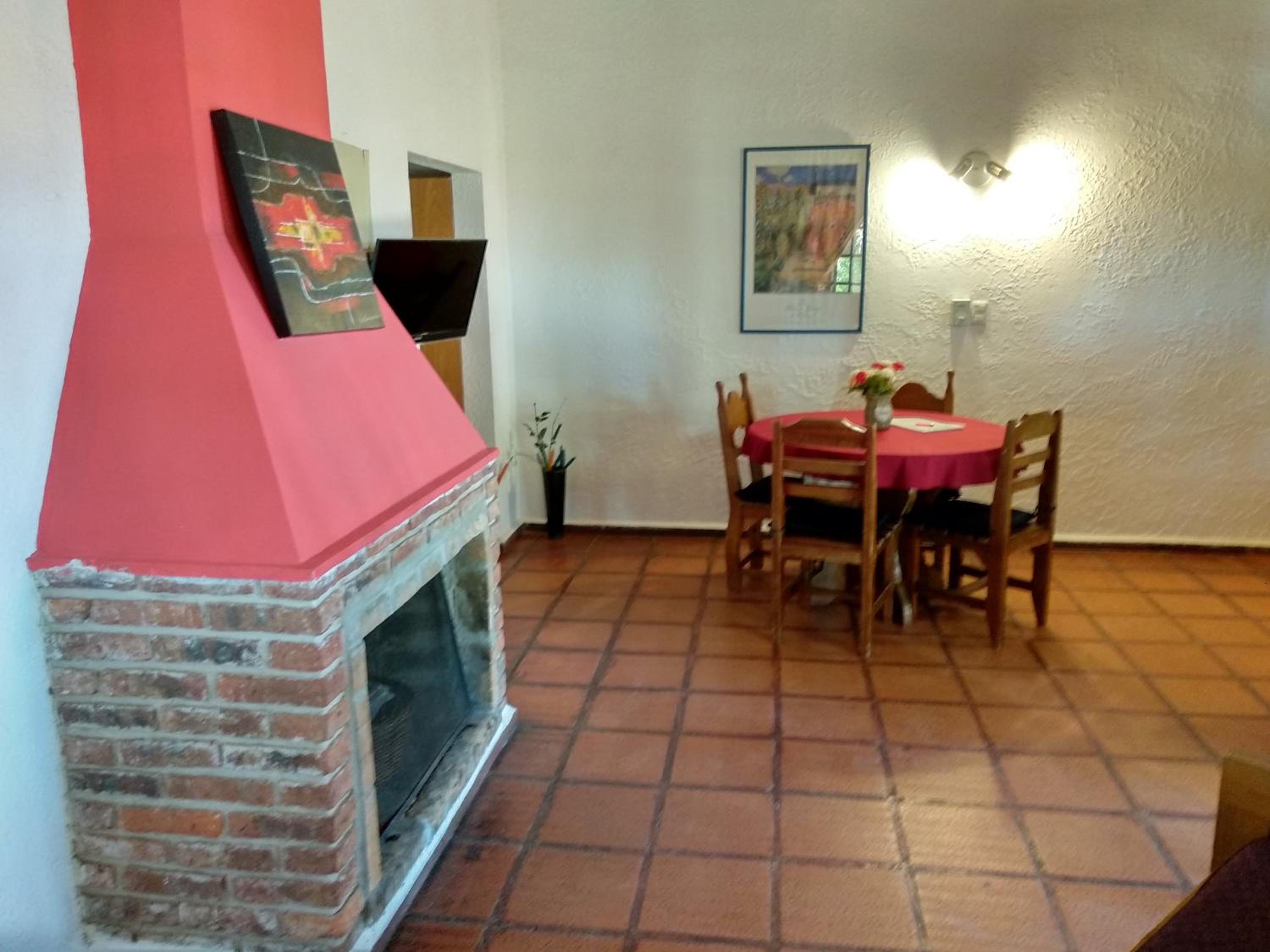 Chalet (4 Adults) photo 2