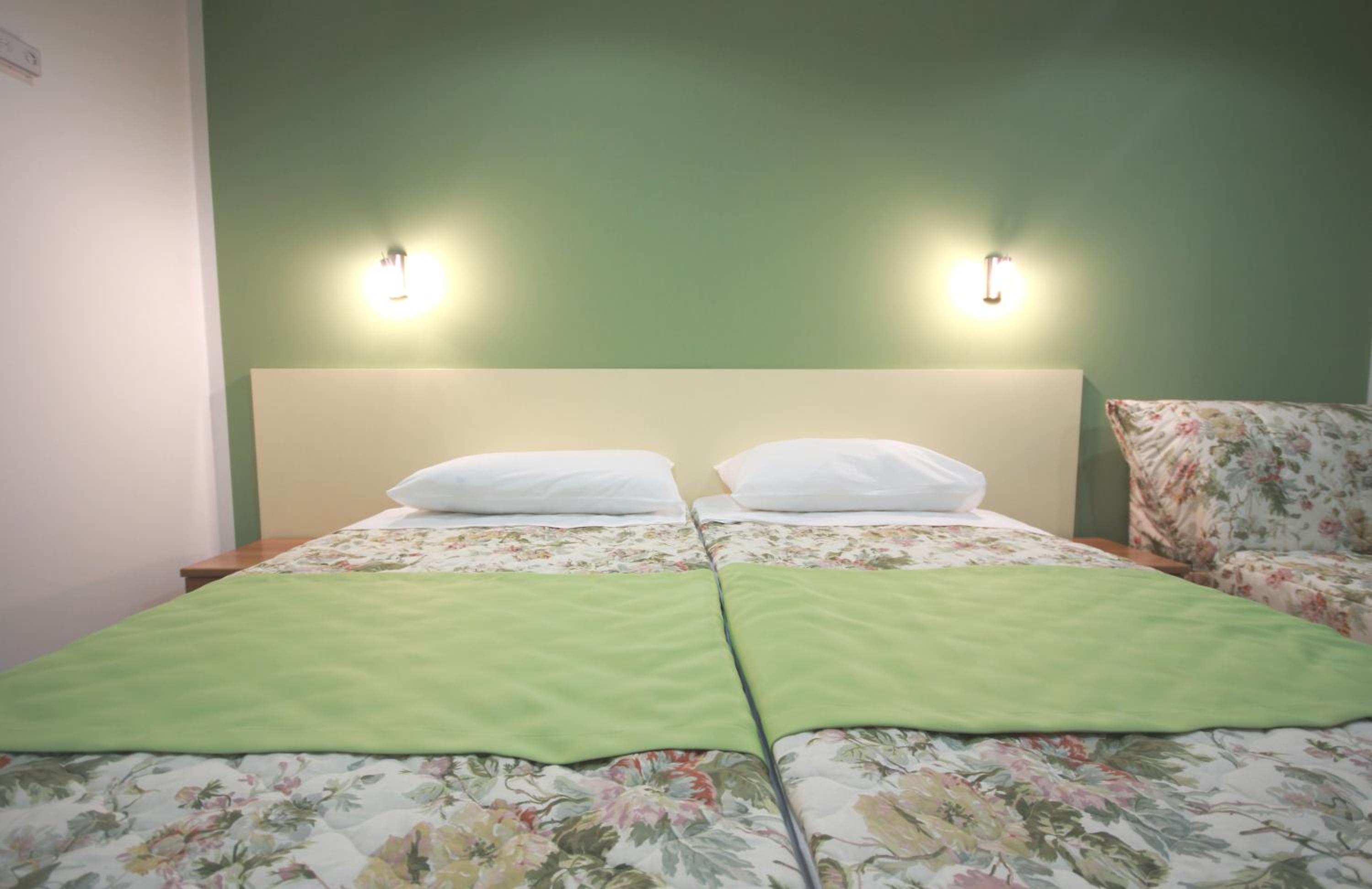 Twin Room with Balcony photo 2