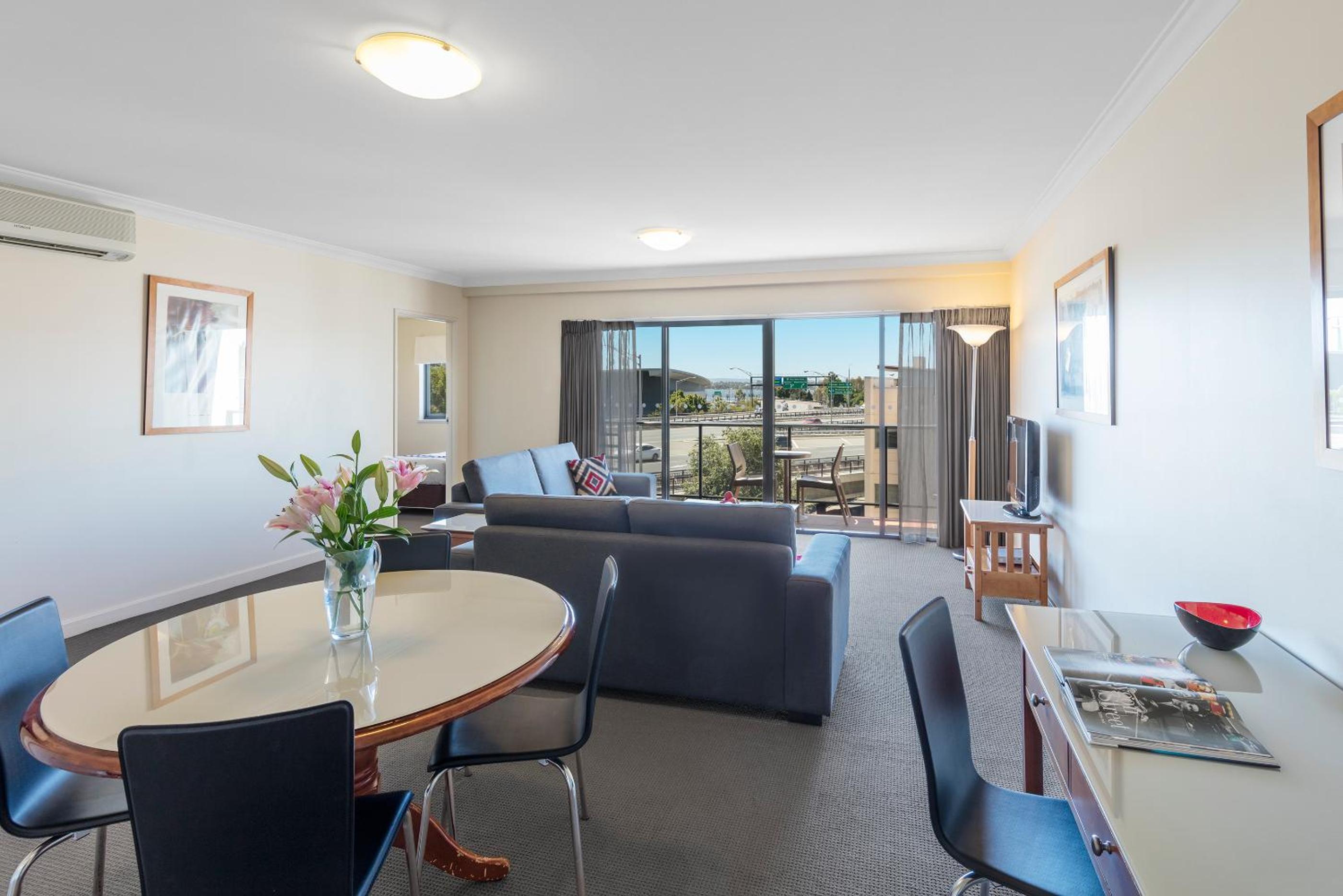 Special Offer - Two-Bedroom Apartment with 1 Bathroom thumbnail 5