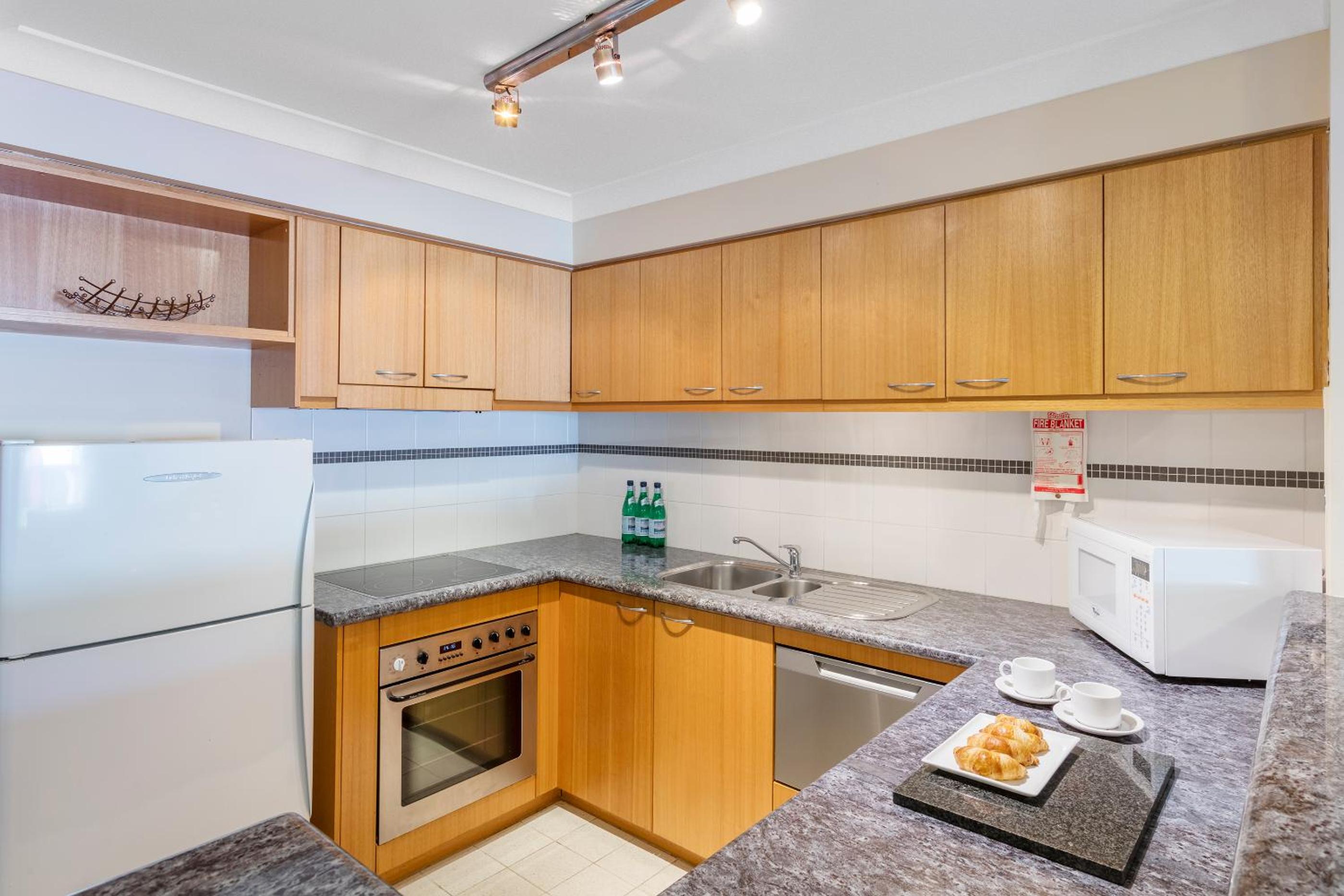 Two-Bedroom Apartment with 2 Bathrooms thumbnail 5