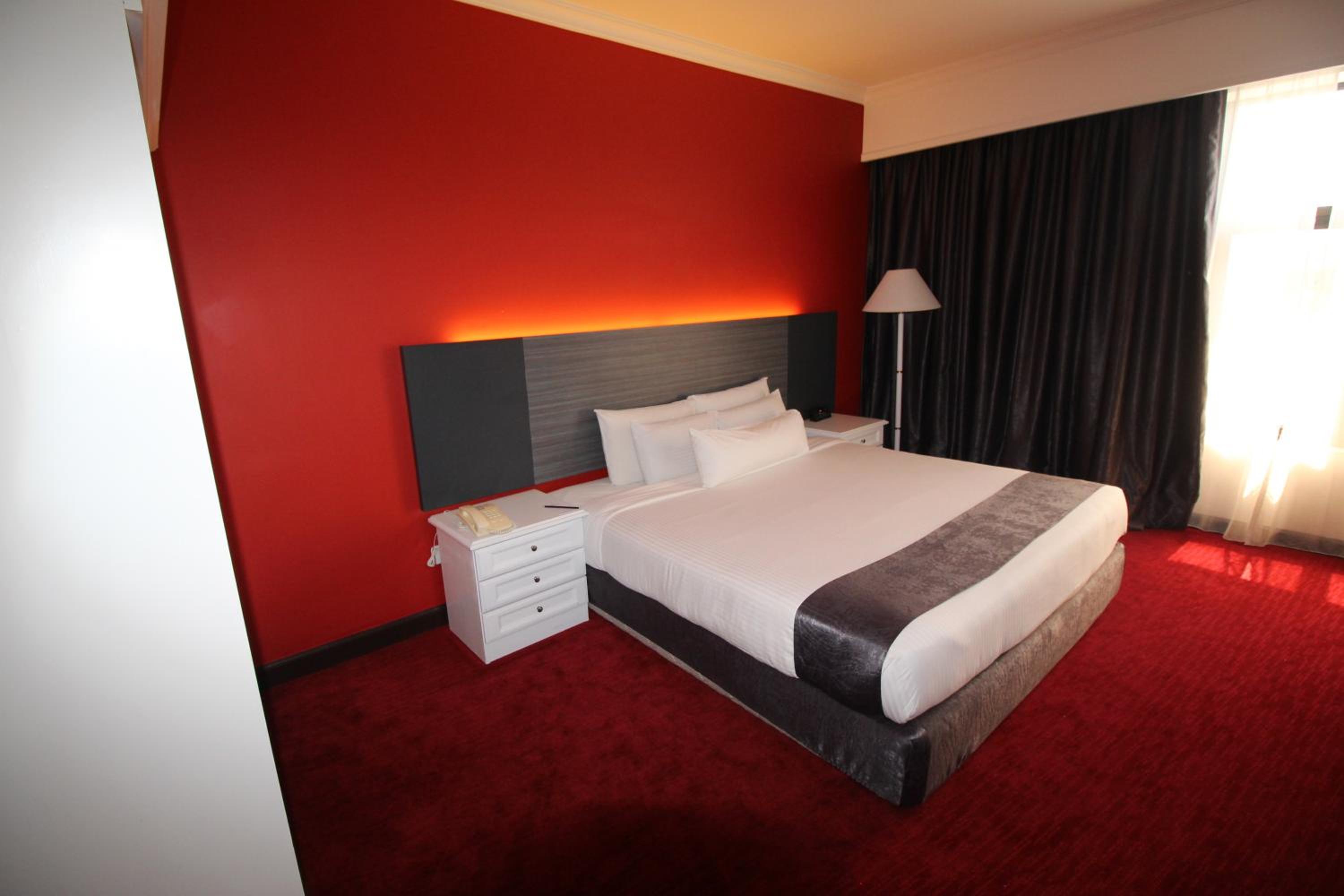 Premier Suite photo 2