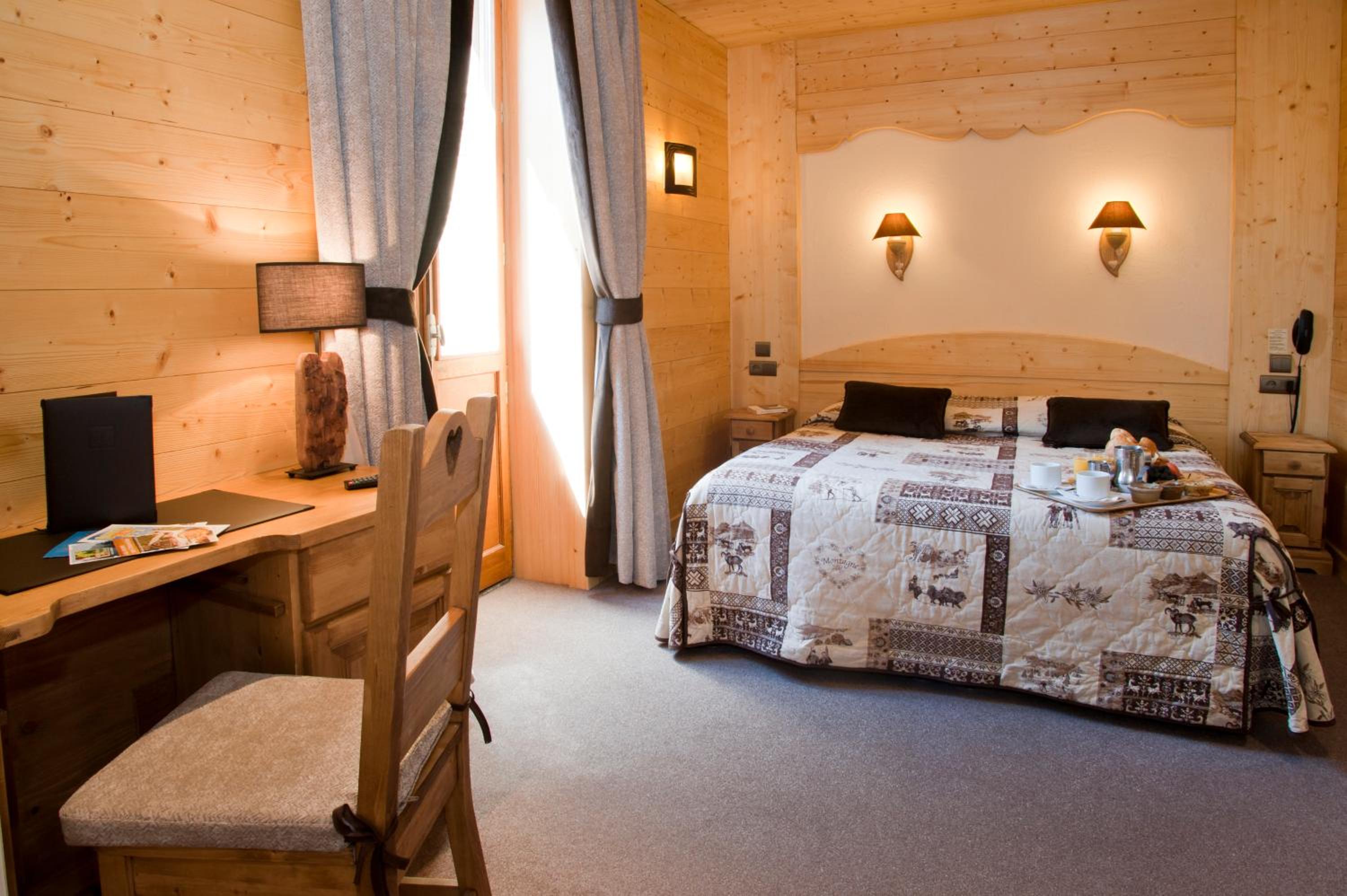 Double Room - Photo 2