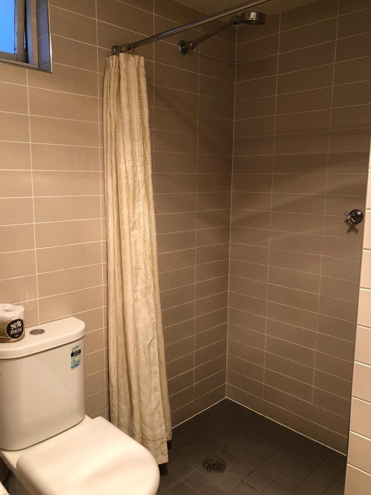 Premium Twin Room photo 3