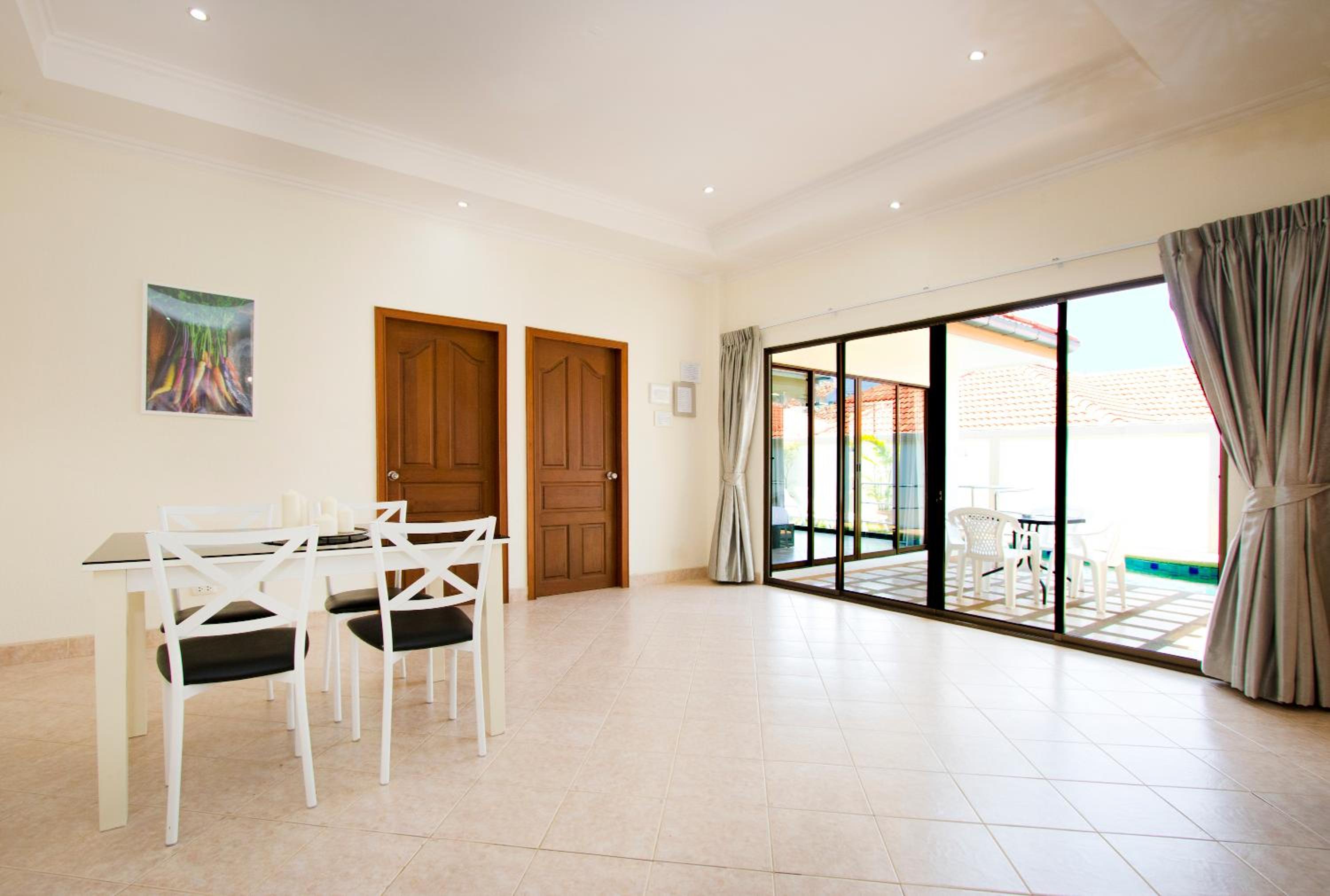 Two-Bedroom Villa with Spa Bath and Private Pool photo 3