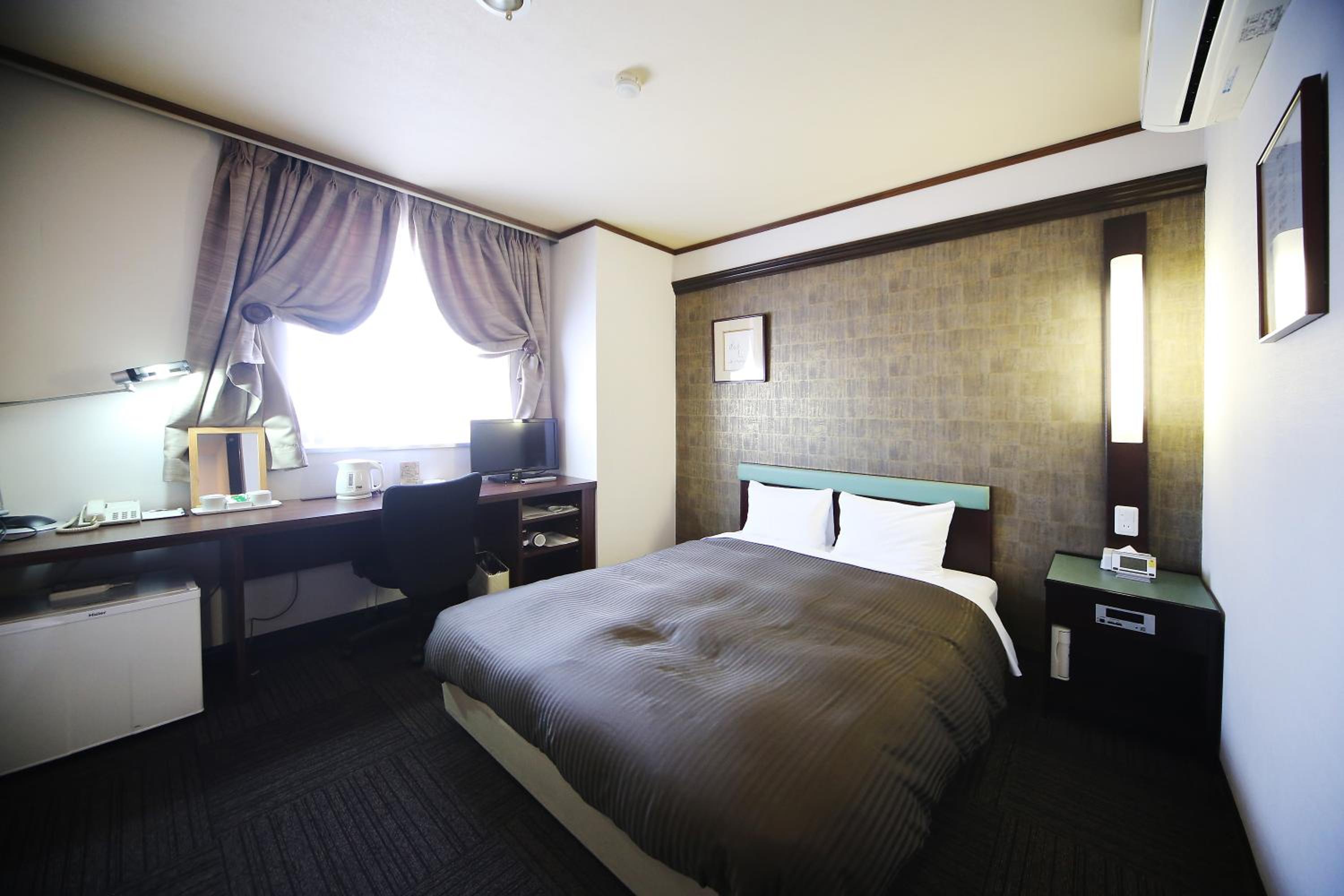 Double Room - Non-Smoking
