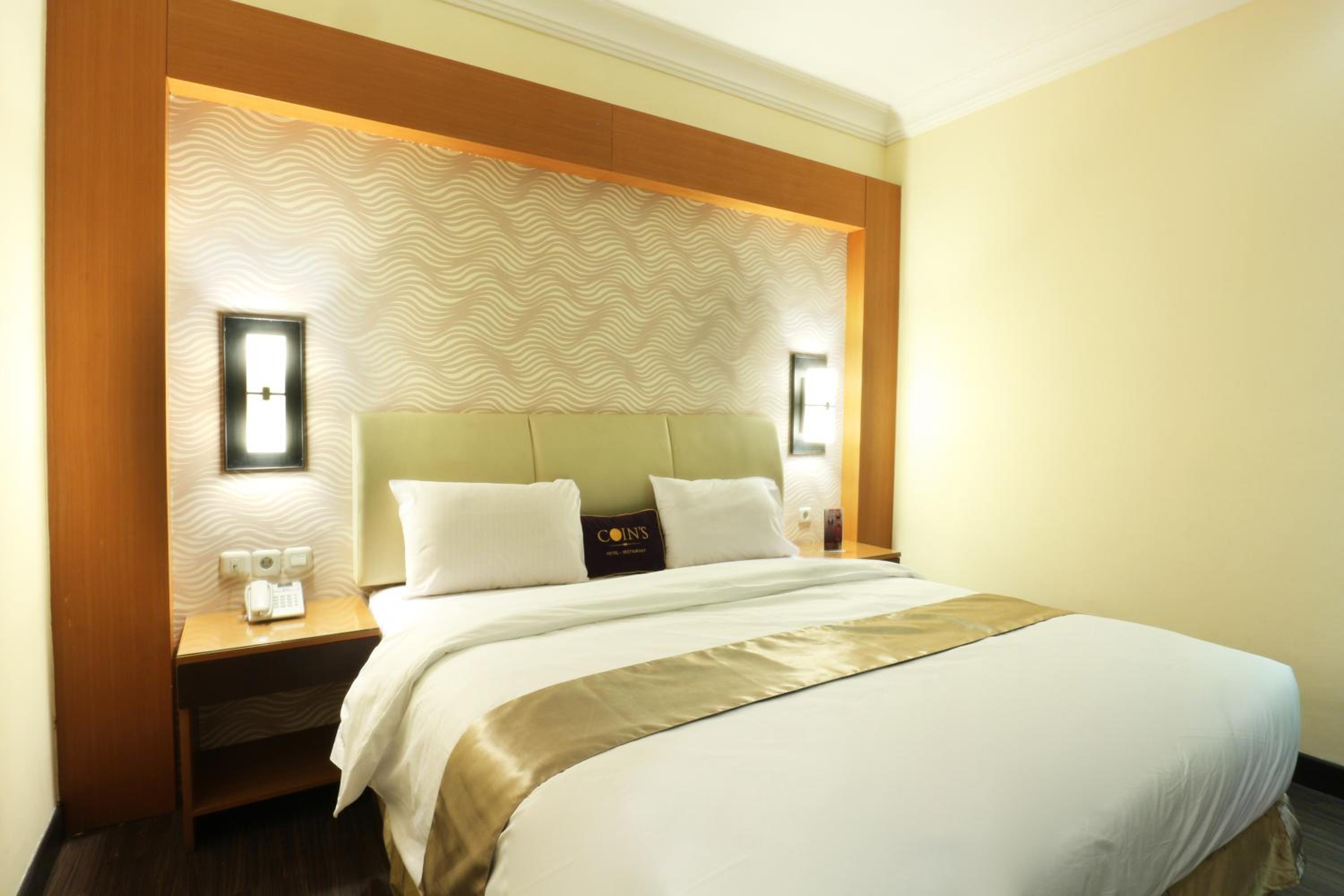 Large Double Room - Photo 12