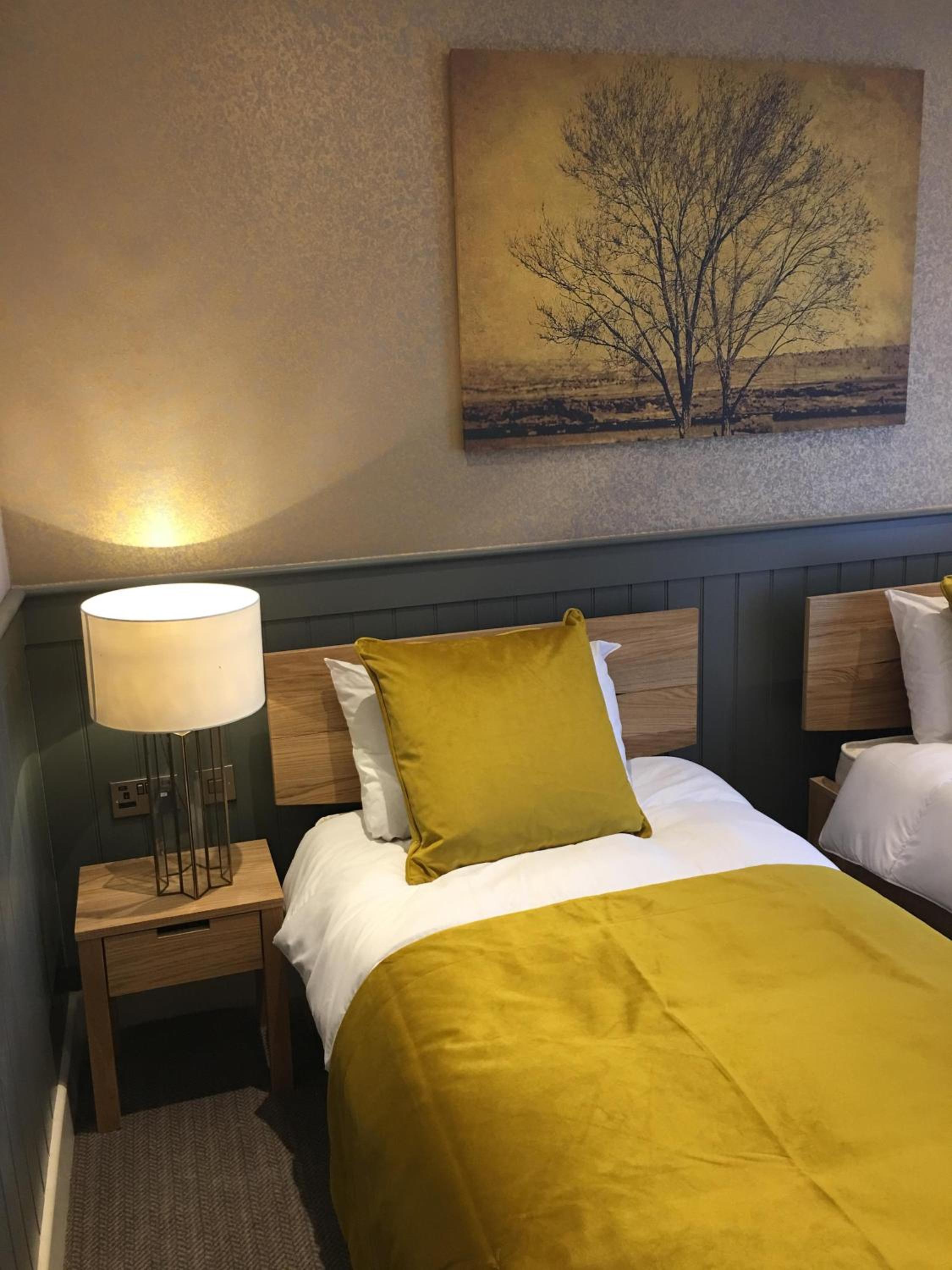 Superior Twin Room photo 2