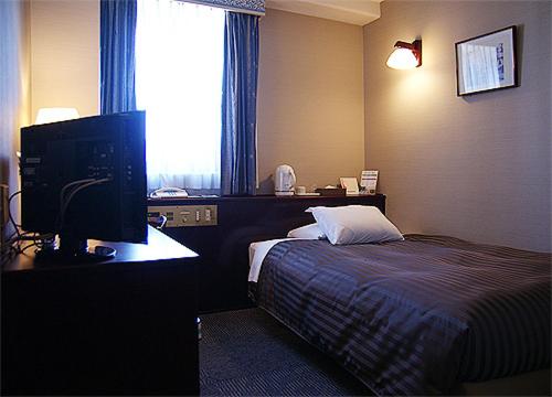 Single Room - Non-Smoking