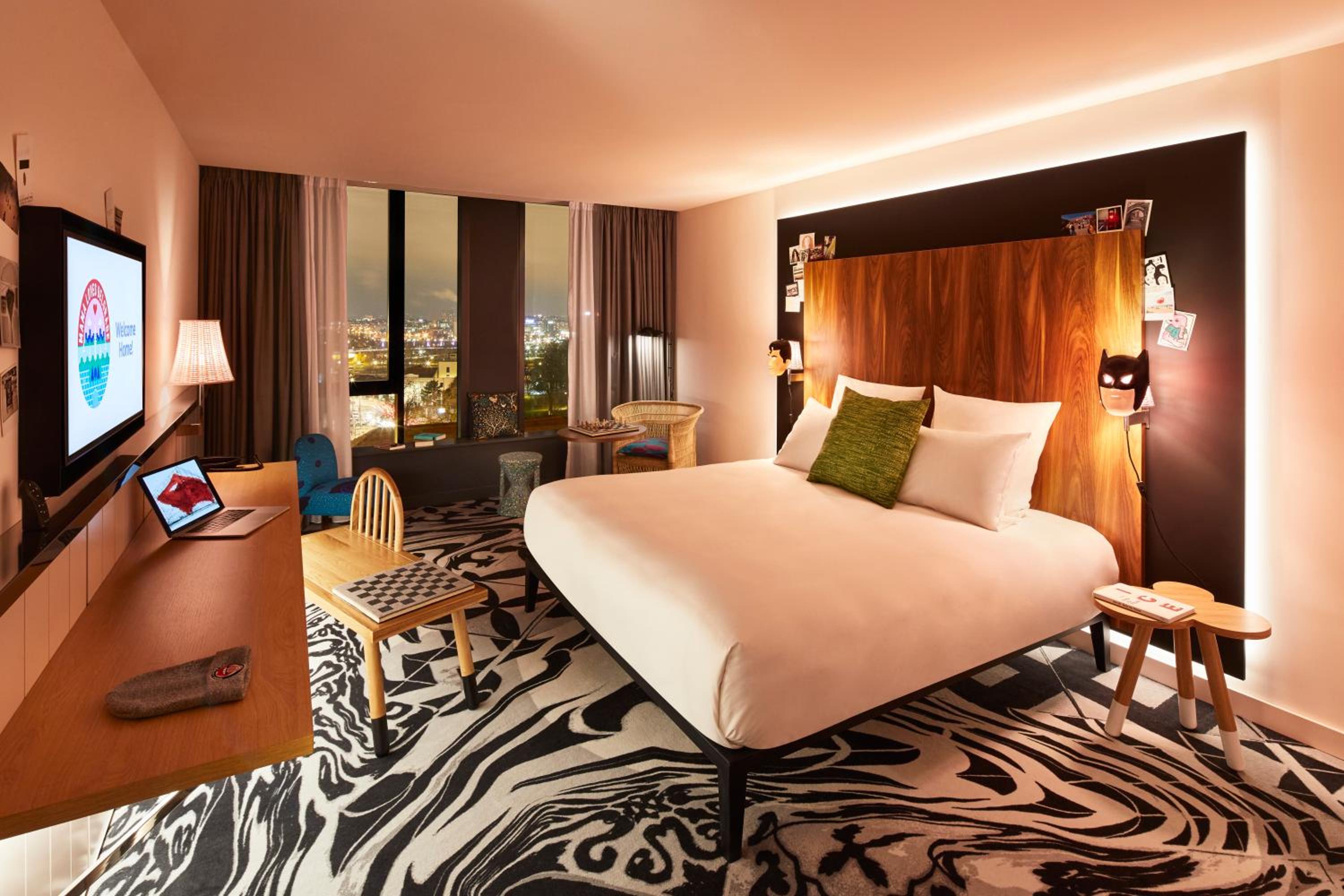 Large Mama Double Room