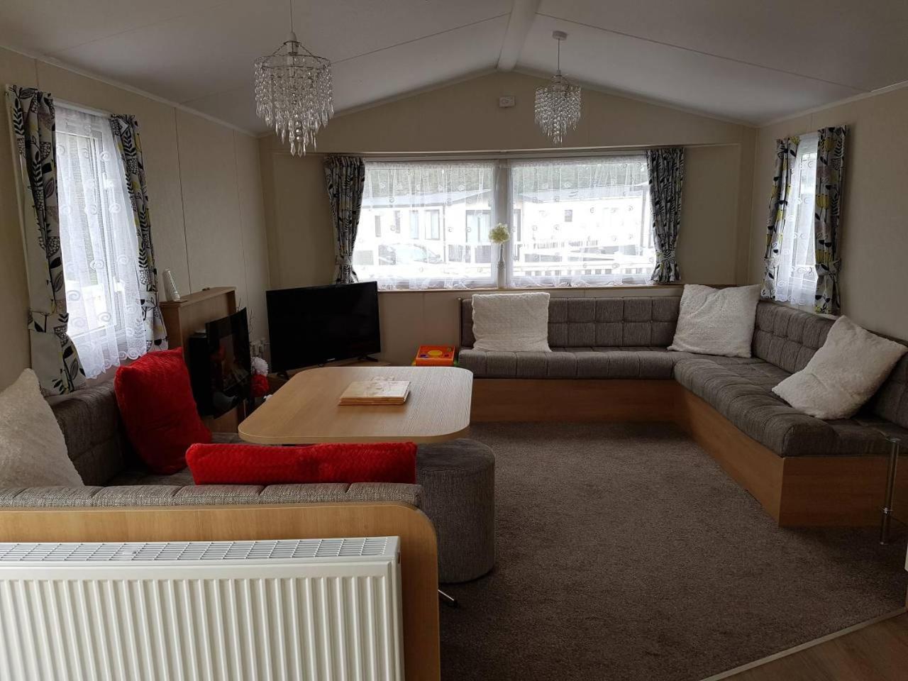Two Bedroom Caravan with decking