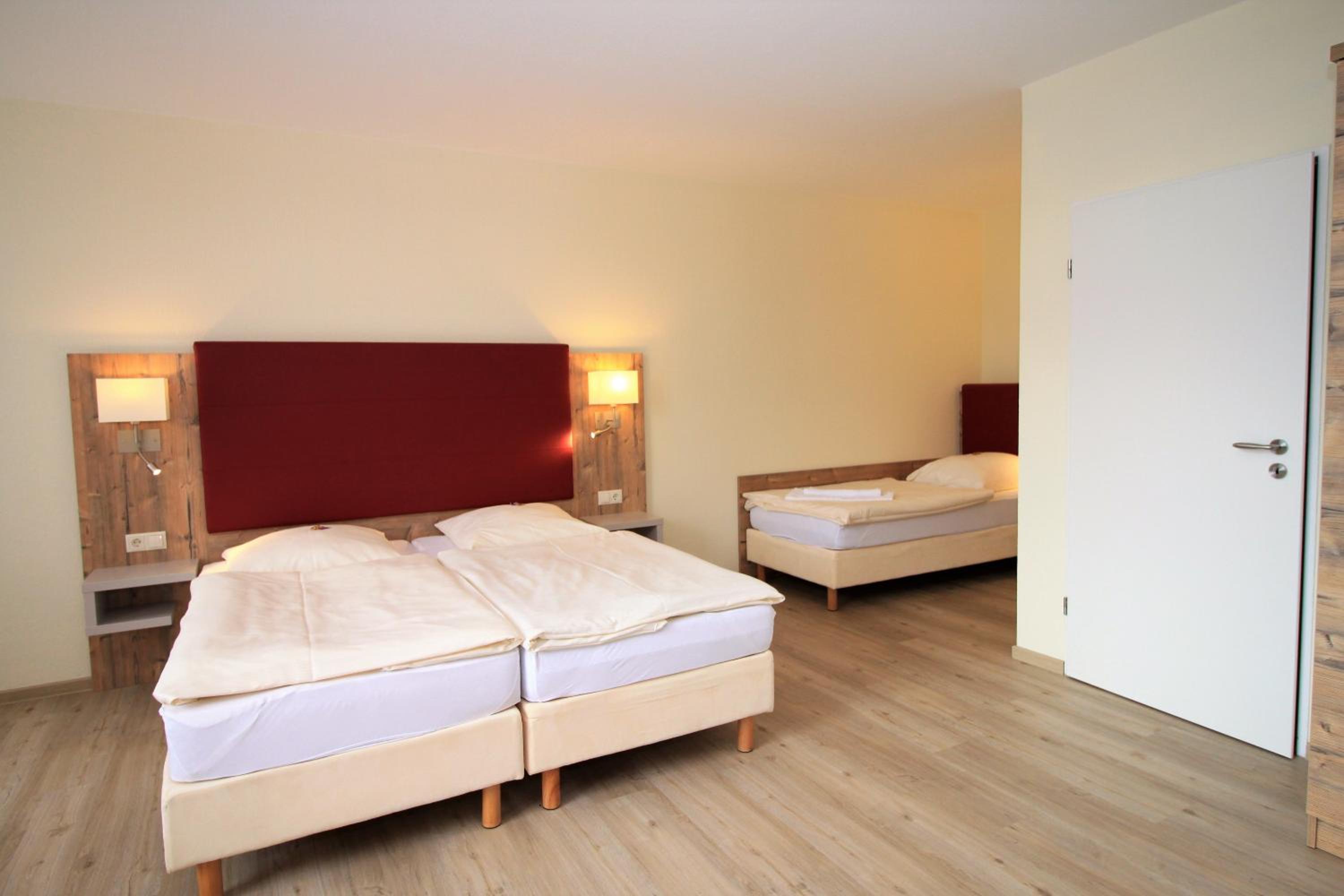 Triple Room - Photo 2